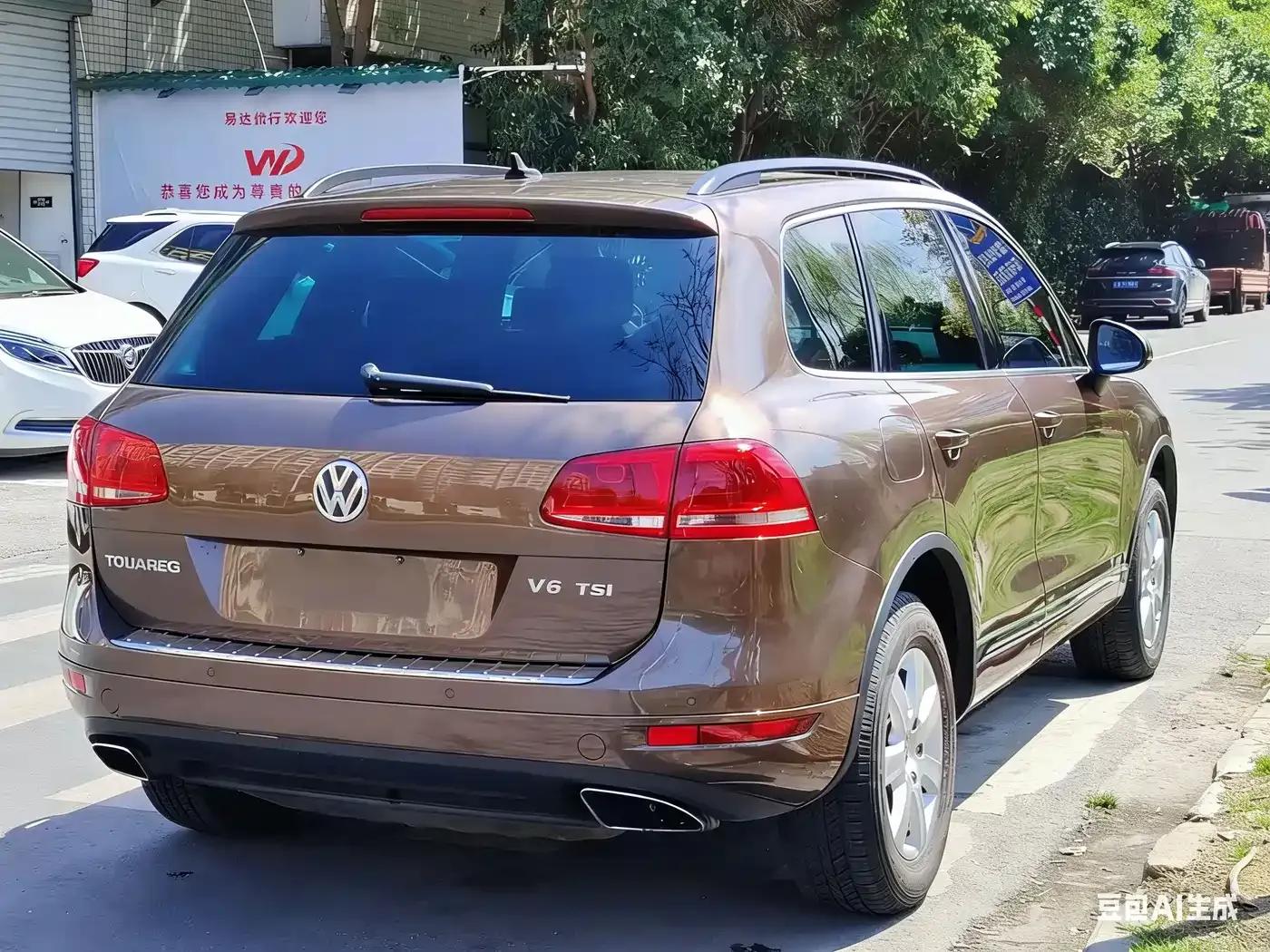 2011 Touareg 3.0TSI Standard Edition — миниатюра 2