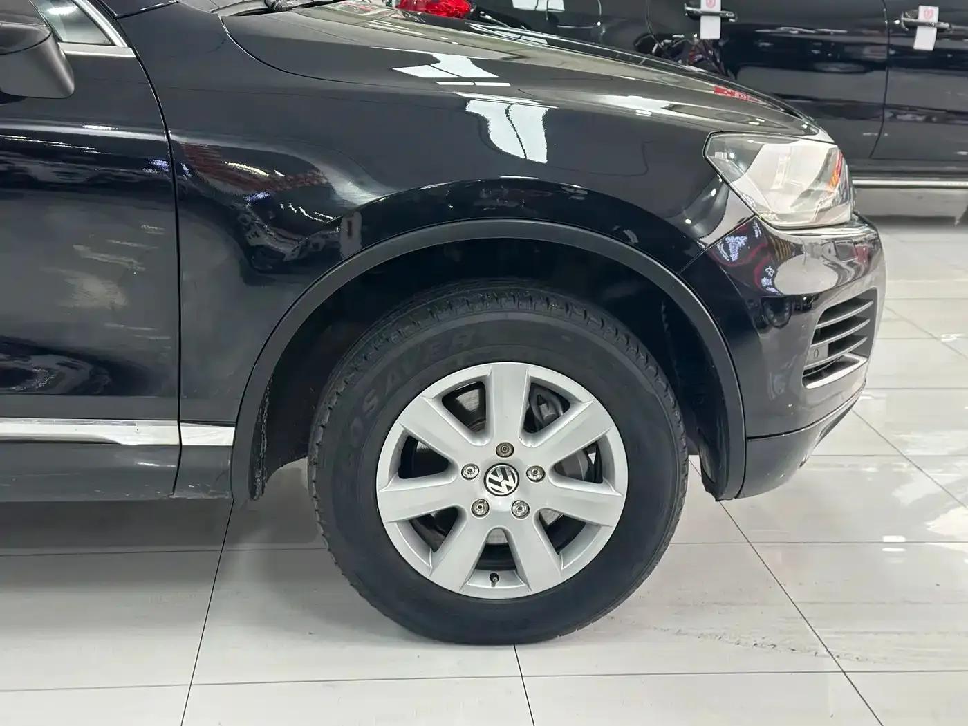 Touareg 2011 3.0TDI Diesel Standard Edition — миниатюра 13