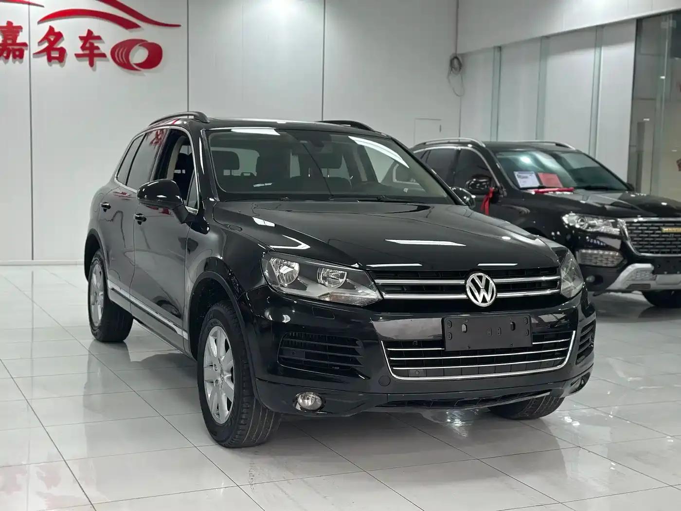 Touareg 2011 3.0TDI Diesel Standard Edition — миниатюра 3