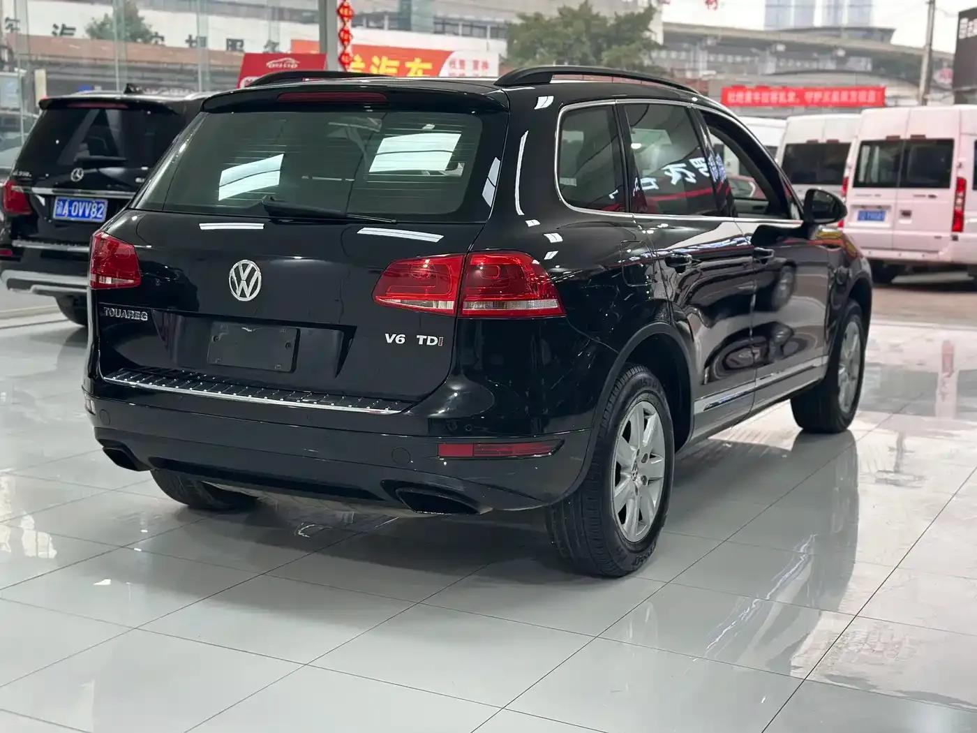 Touareg 2011 3.0TDI Diesel Standard Edition — миниатюра 6