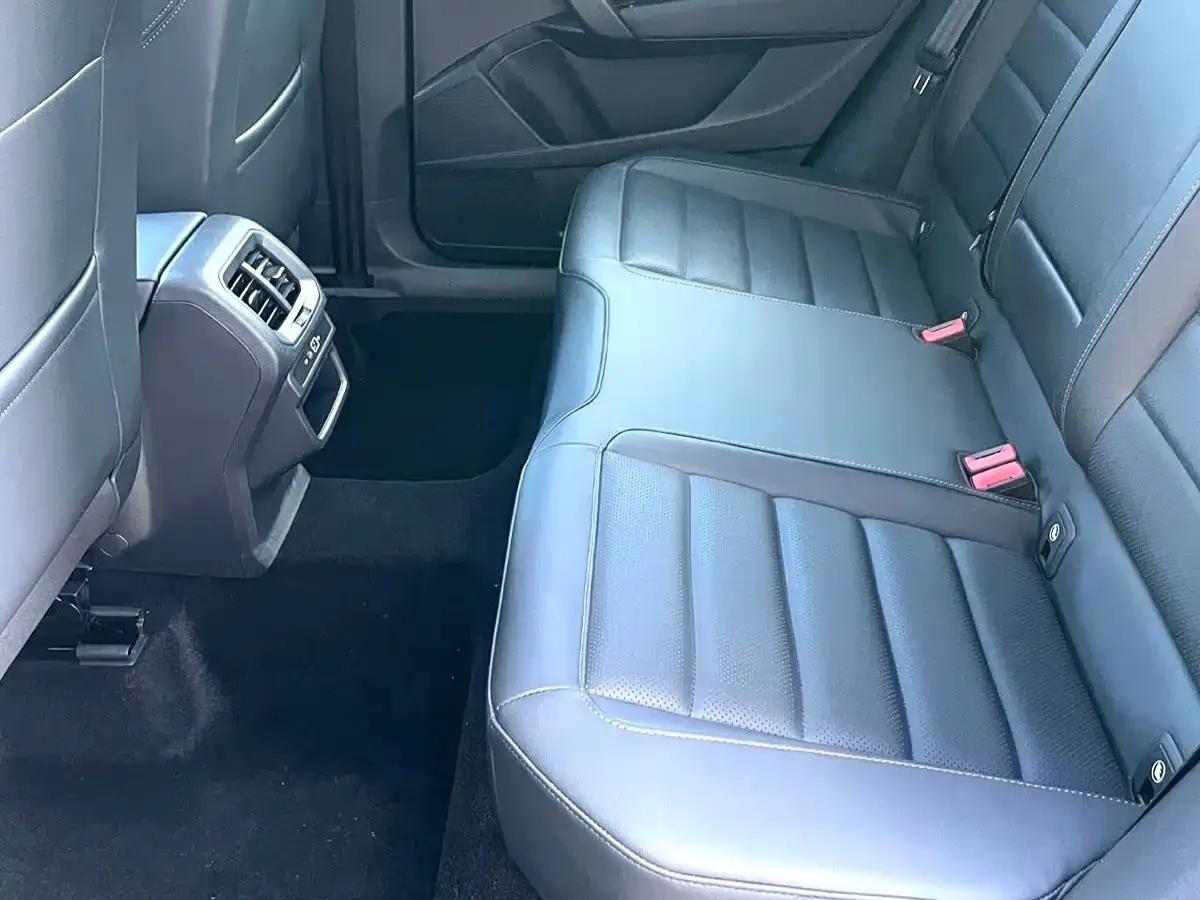 Tharu 2020 280TSI 2WD Luxury PLUS (National V Emission Standard) — миниатюра 6