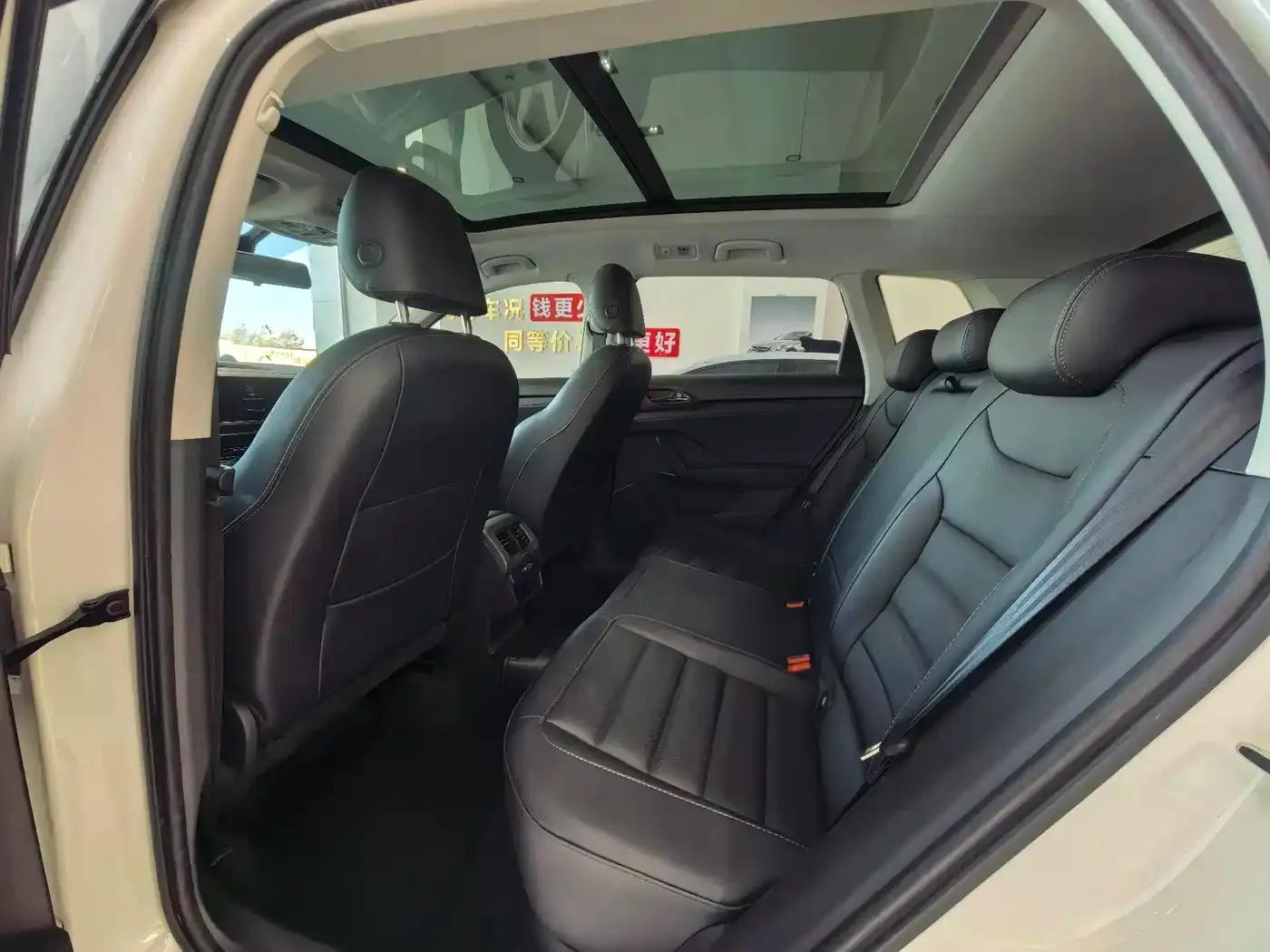 Tharu 2022 280TSI 2WD Luxury Edition — миниатюра 4