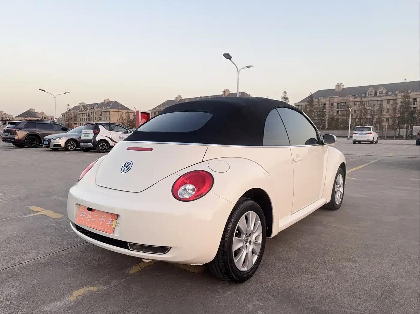 2009 Volkswagen Beetle 2.0 AT Top-of-the-line Convertible — миниатюра 6