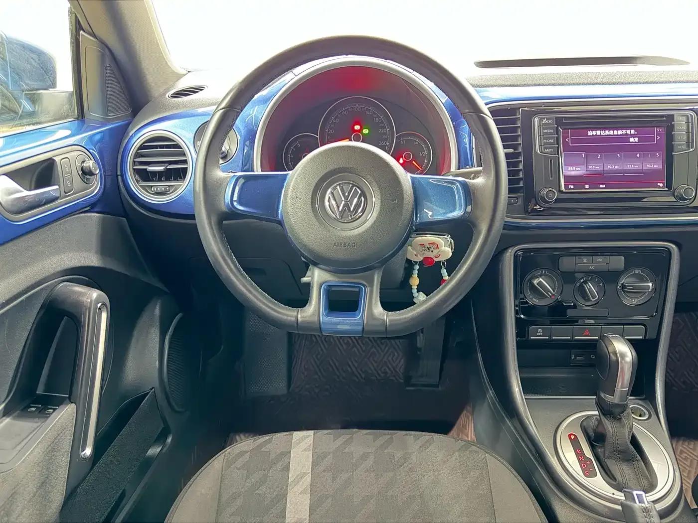 2017 Volkswagen Beetle 180TSI Comfort Edition — миниатюра 13