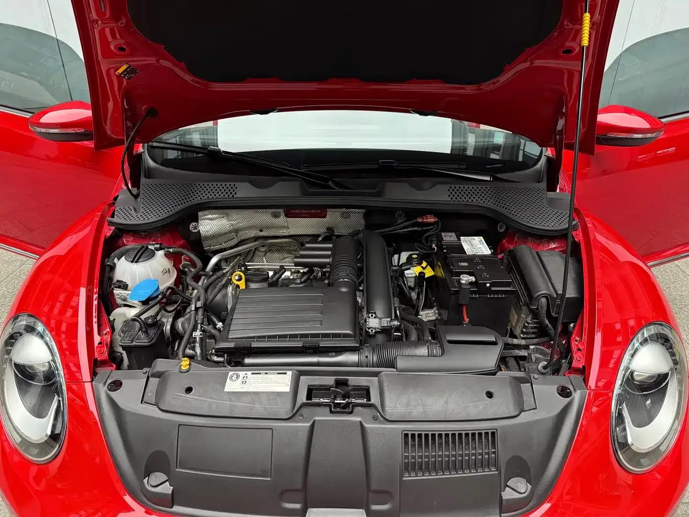 2017 Volkswagen Beetle 180TSI Comfort Edition — миниатюра 14
