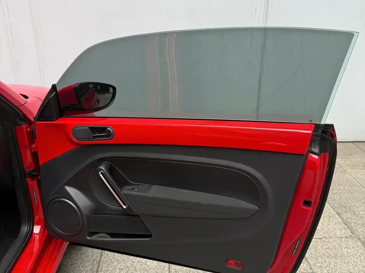 2017 Volkswagen Beetle 180TSI Comfort Edition — миниатюра 17