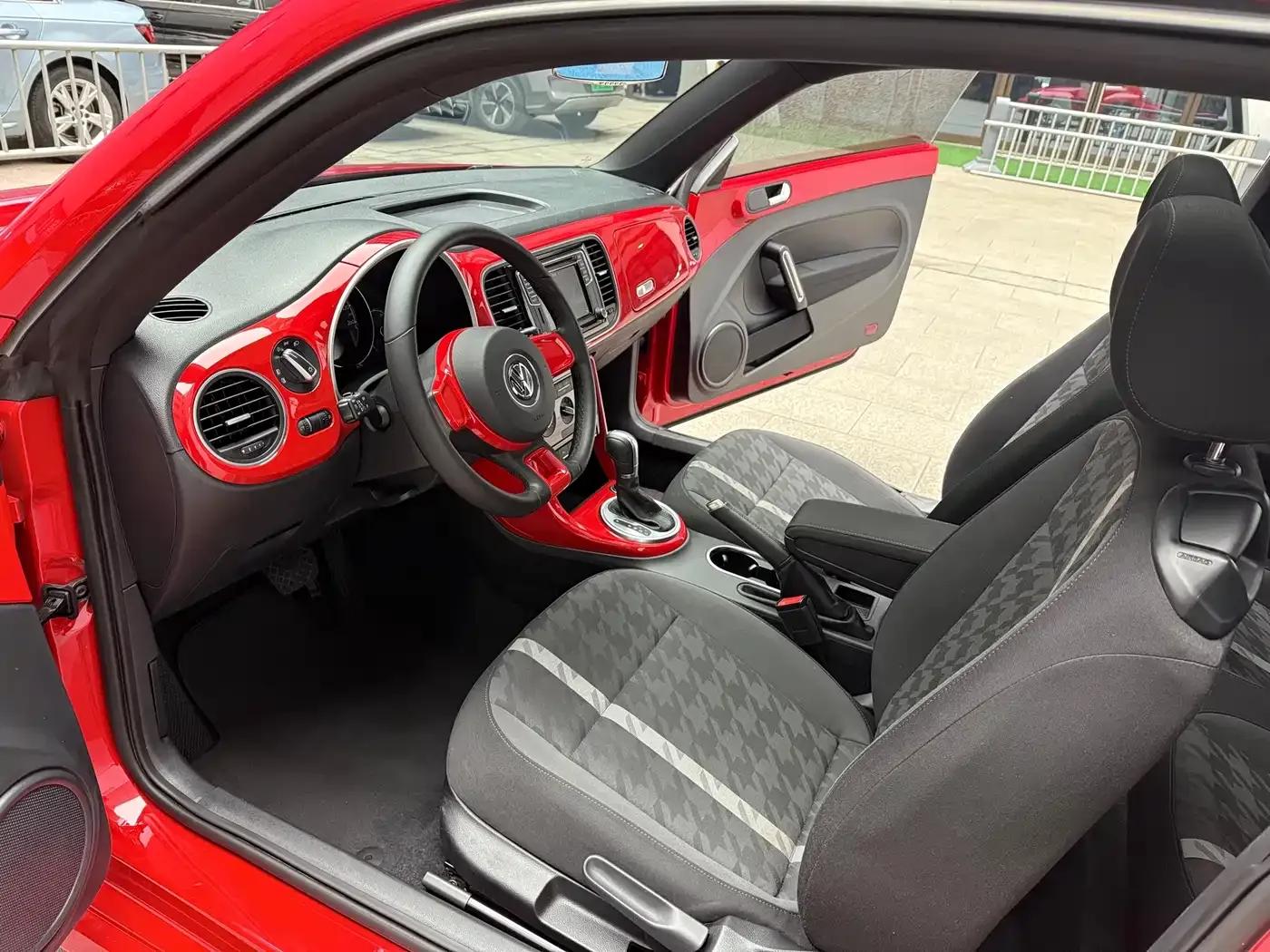 2017 Volkswagen Beetle 180TSI Comfort Edition — миниатюра 9