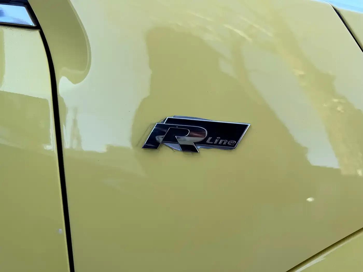 2013 Volkswagen Beetle 1.4TSI R-Line — миниатюра 11