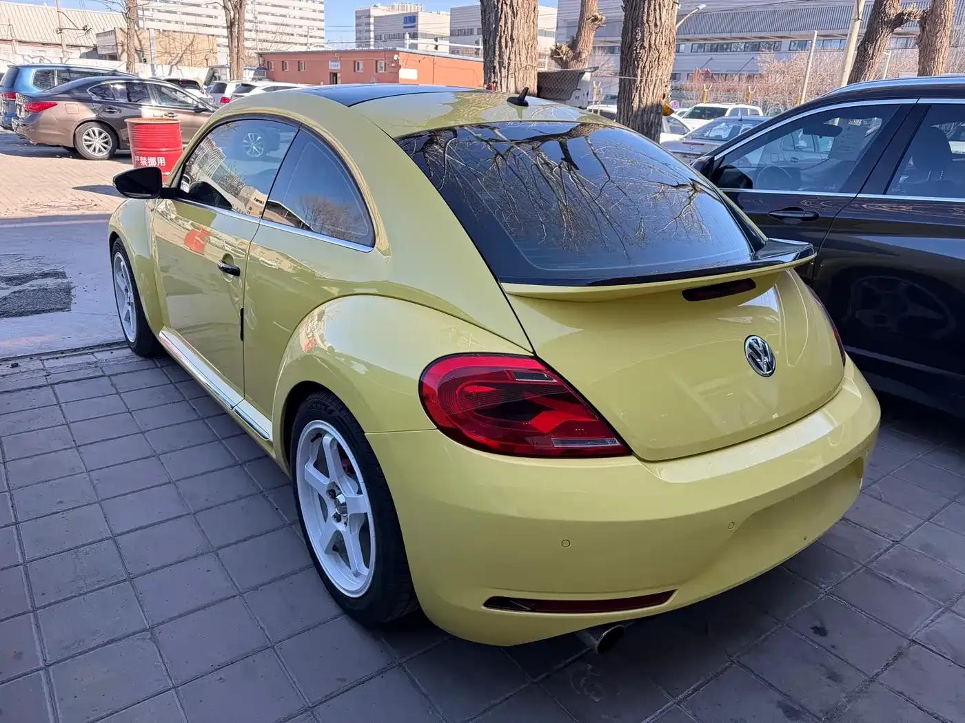 2013 Volkswagen Beetle 1.4TSI R-Line — миниатюра 12