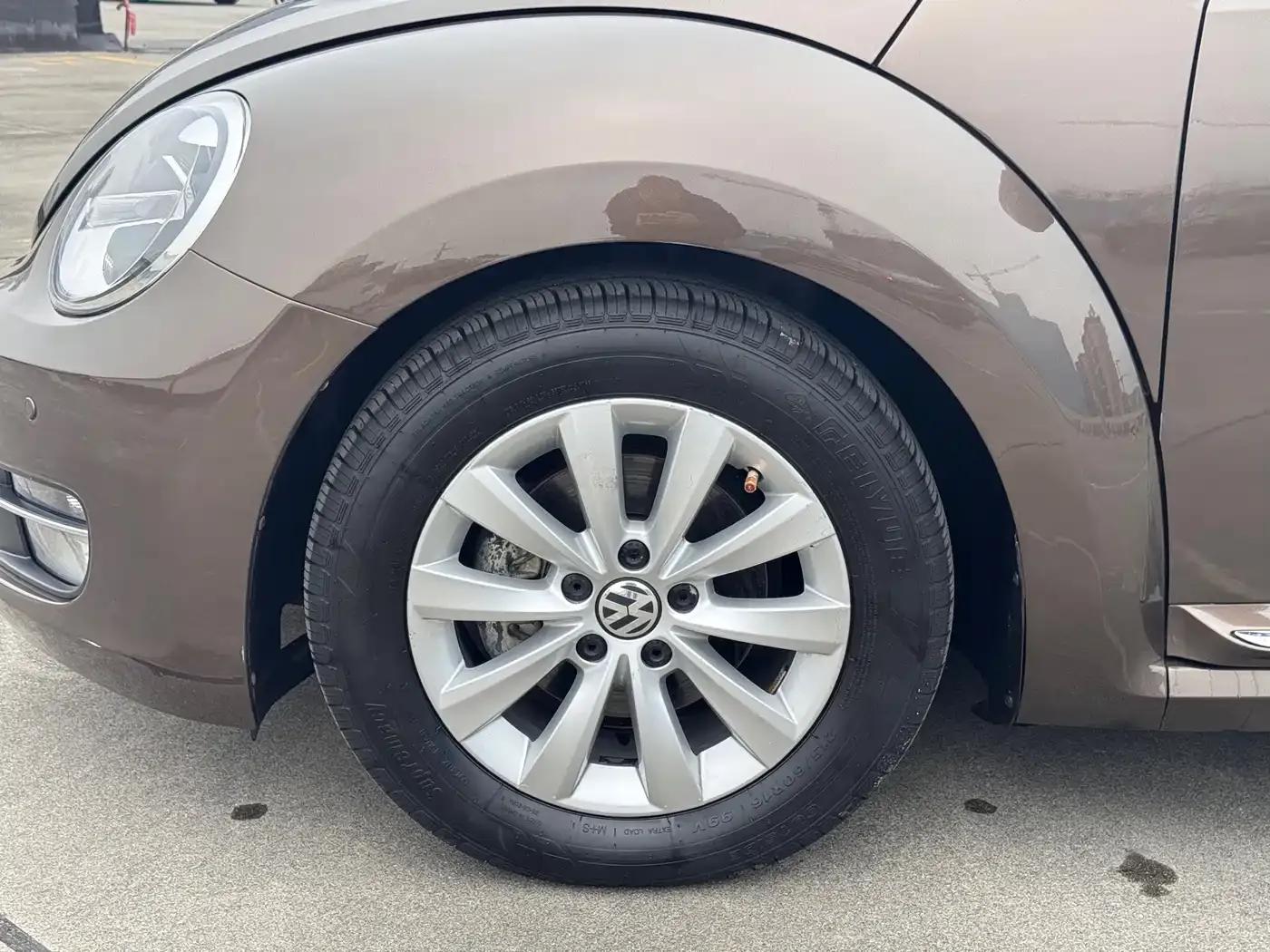 2014 Volkswagen Beetle 1.2TSI Fashion Edition — миниатюра 12