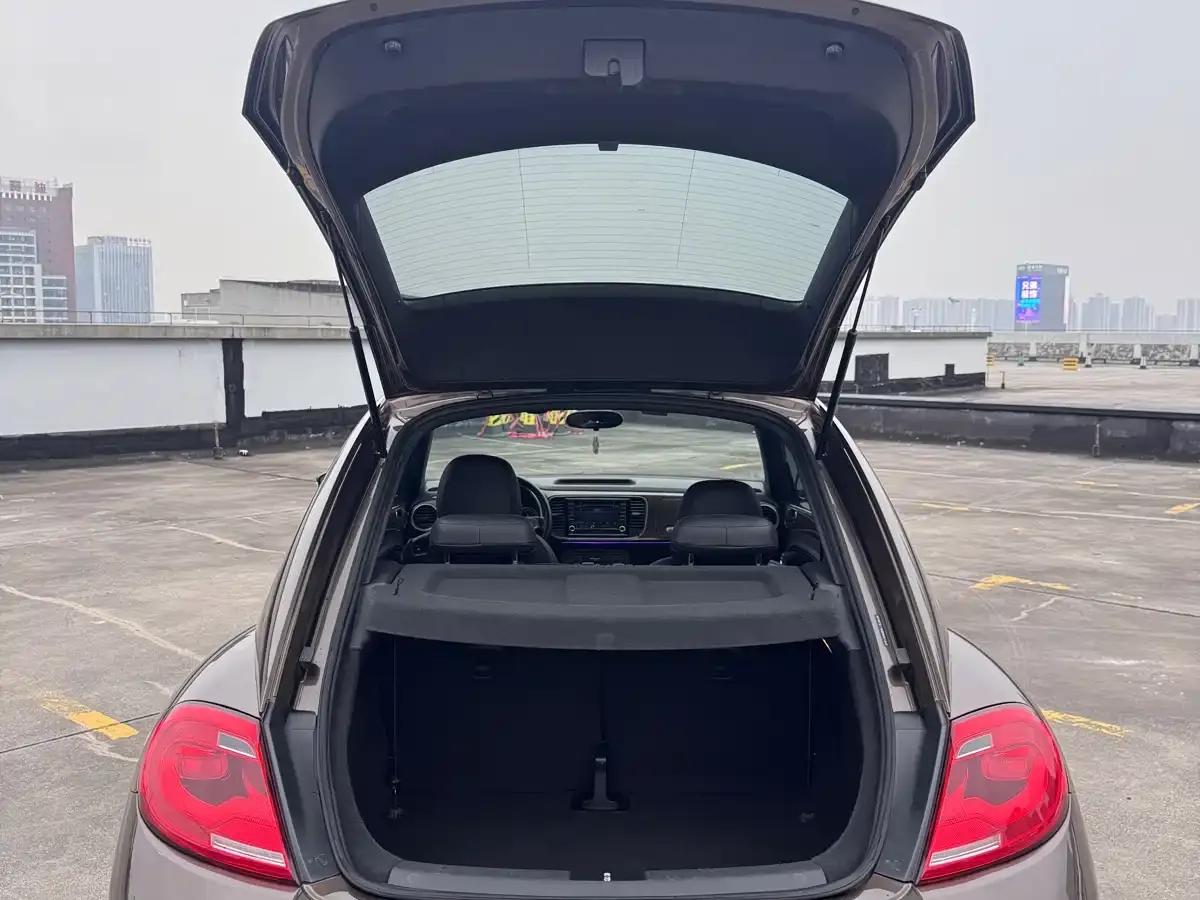 2014 Volkswagen Beetle 1.2TSI Fashion Edition — миниатюра 9