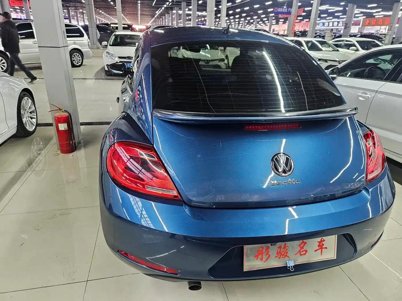 2016 Volkswagen Beetle 180TSI Club Edition — миниатюра 8