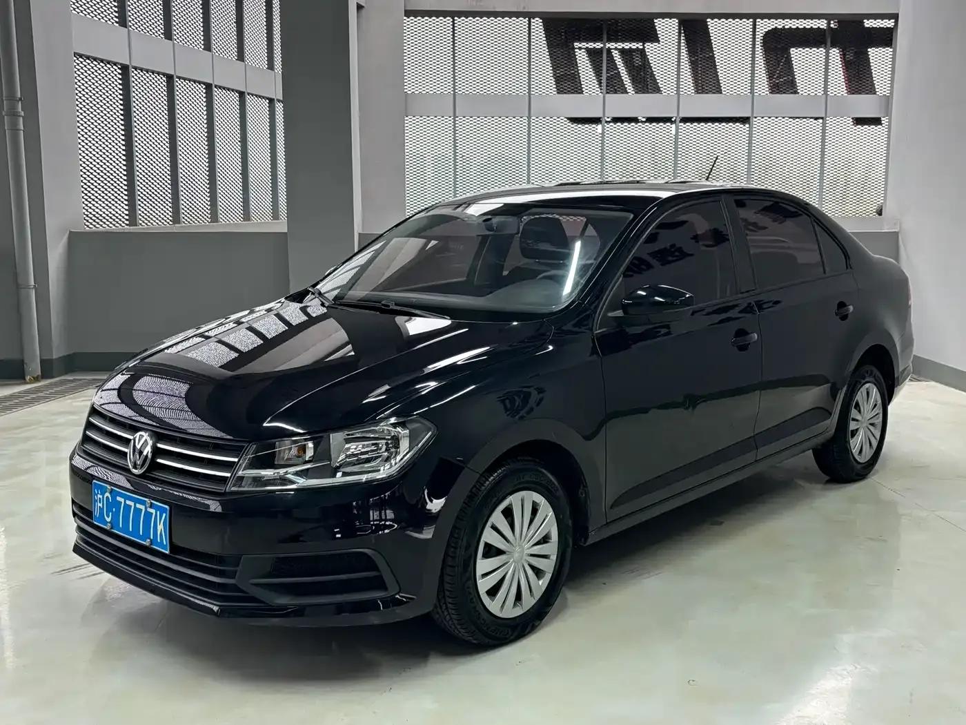 Santana 2016 1.6L Automatic Fashion Edition — миниатюра 1