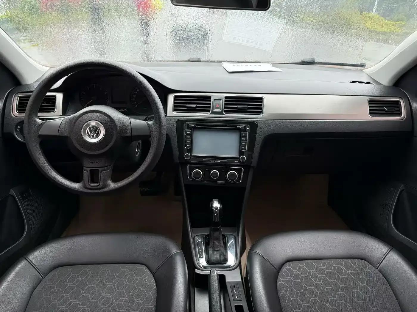 Santana 2015 1.6L Automatic Comfort Edition — миниатюра 9