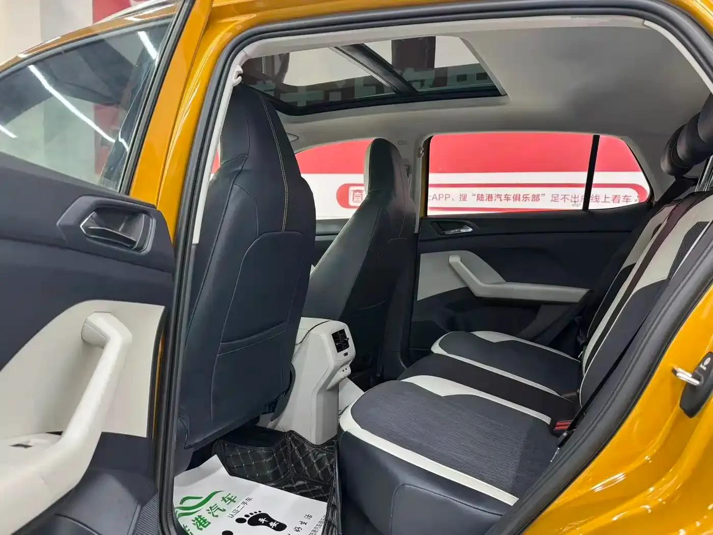 2019 Volkswagen T-Cross 280TSI DSG Comfort Edition — миниатюра 7