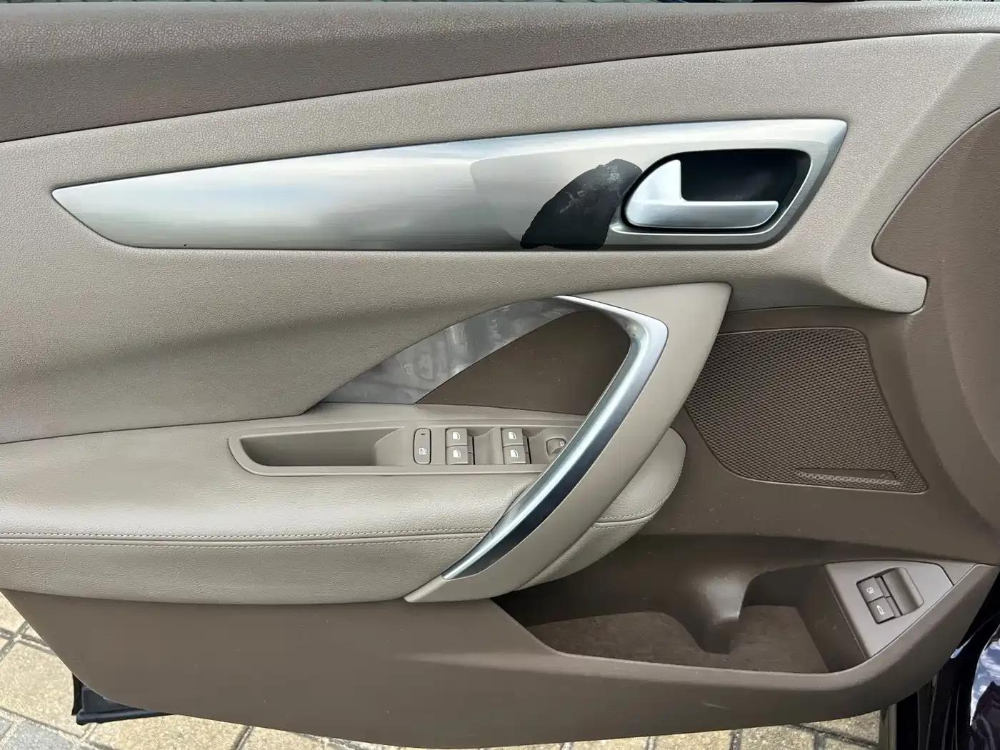 DS 5LS 2015 1.6T Comfort Edition THP160 — миниатюра 15