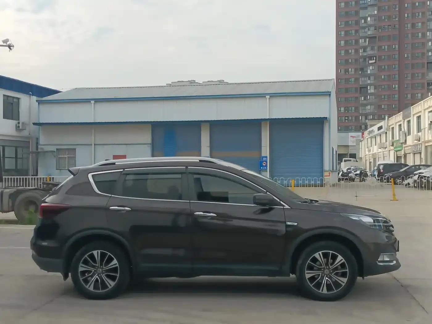 Dongfeng Fengshen AX7 2018 Classic 1.6T Automatic Elite — миниатюра 8
