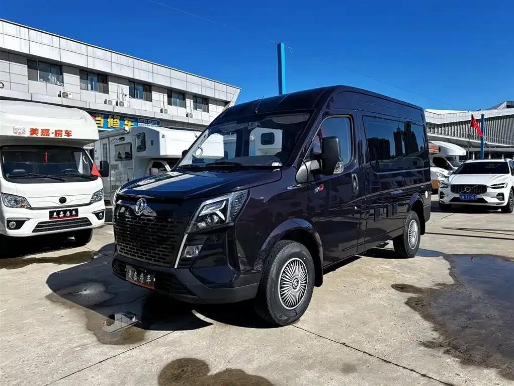 2025 Yufeng 2.0T Automatic — миниатюра 1