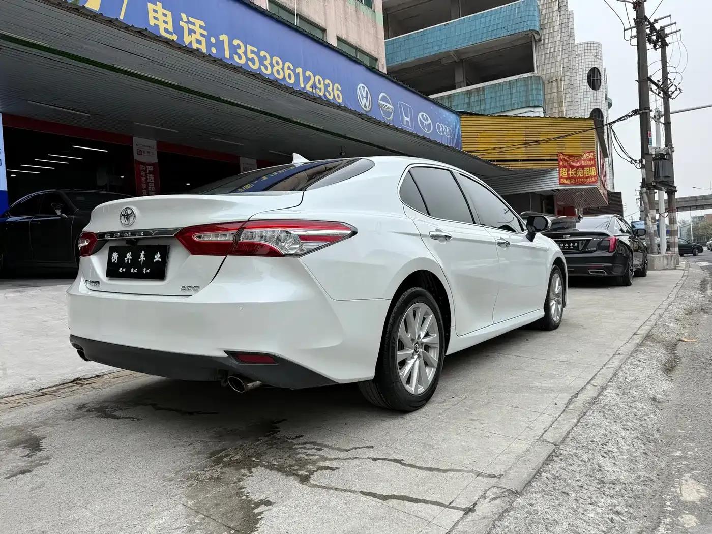 2021 Camry 2.0G Luxury Edition — миниатюра 12