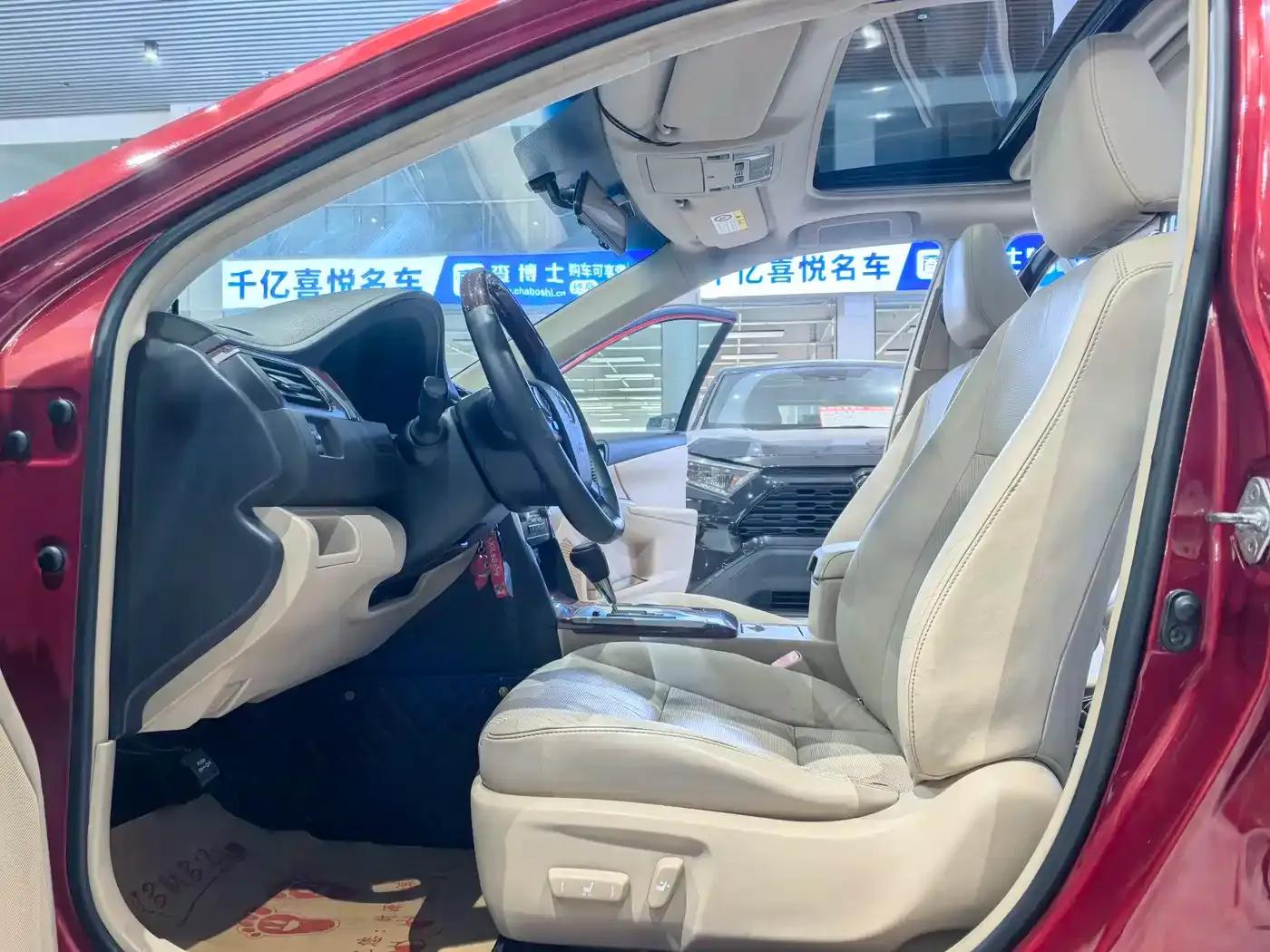 2013 Camry 2.0G Comfort Edition — миниатюра 9