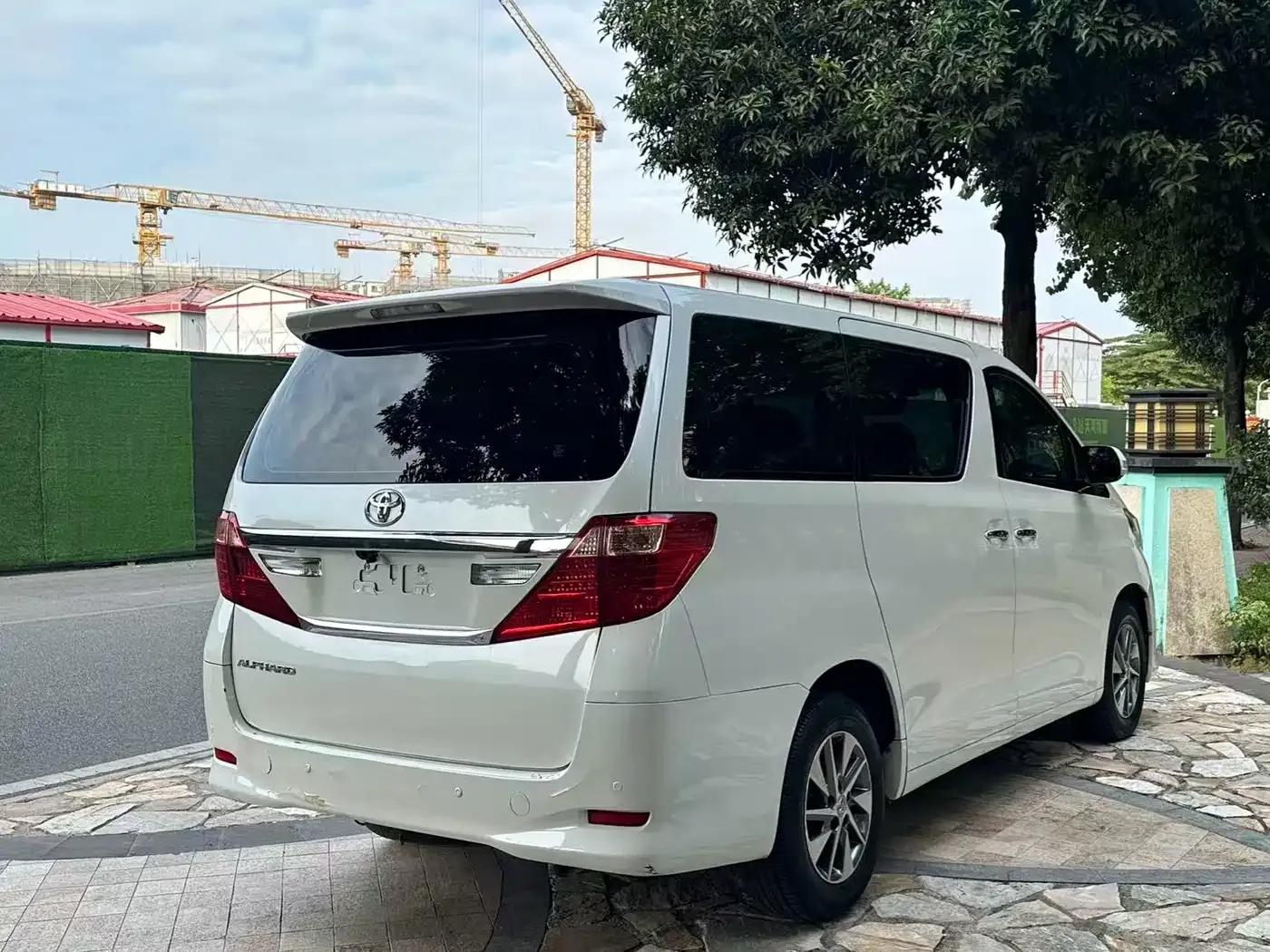 2012 Alphard 2.4L Luxury Edition — миниатюра 7