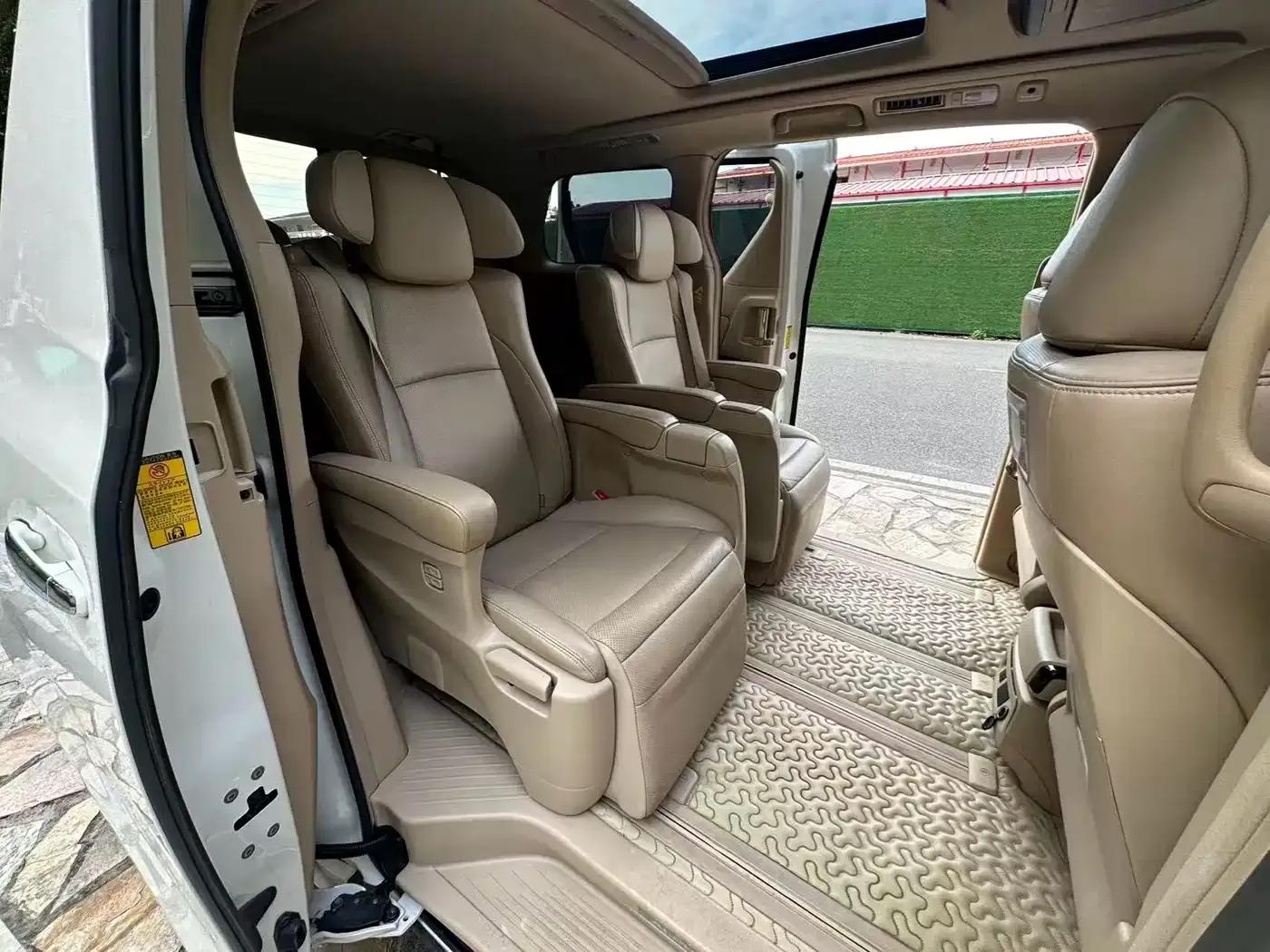 2012 Alphard 2.4L Luxury Edition — миниатюра 9
