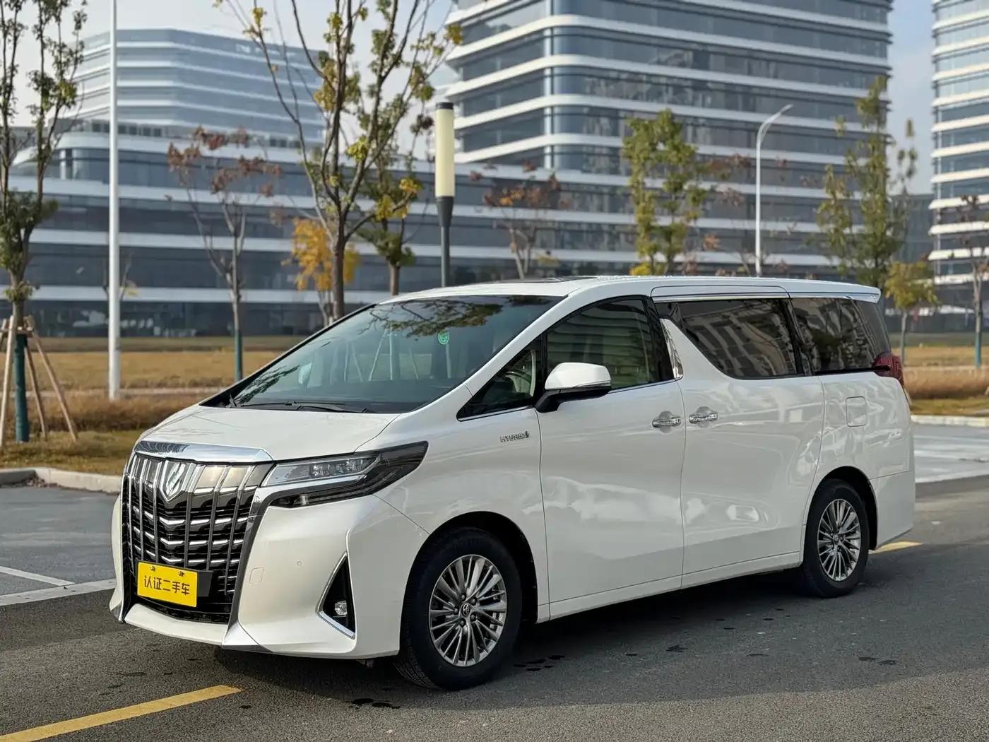 2019 Alphard Hybrid 2.5L Luxury Edition — миниатюра 2