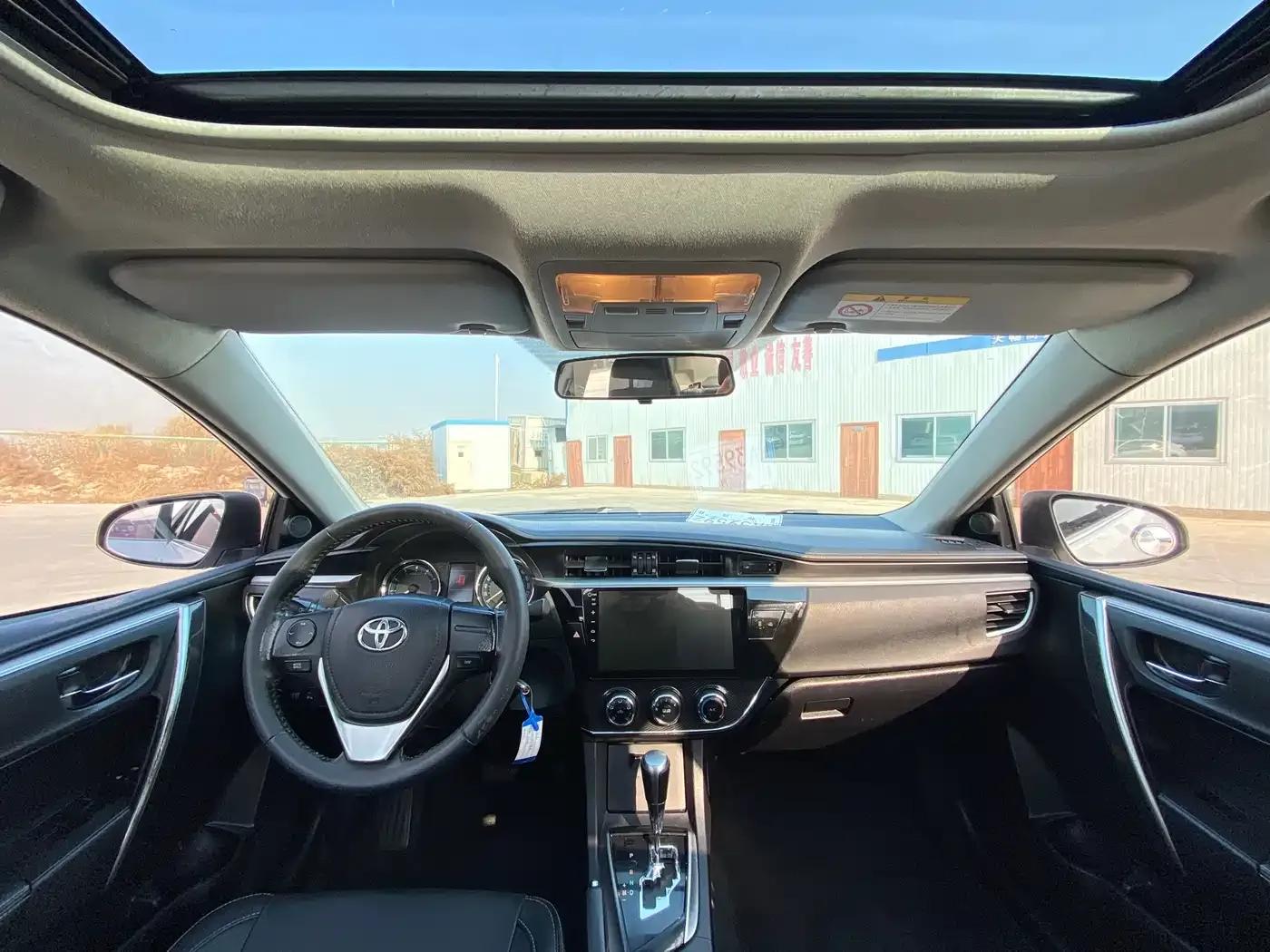 2014 Toyota Corolla 1.6L CVT GL-i Leather Edition — миниатюра 6