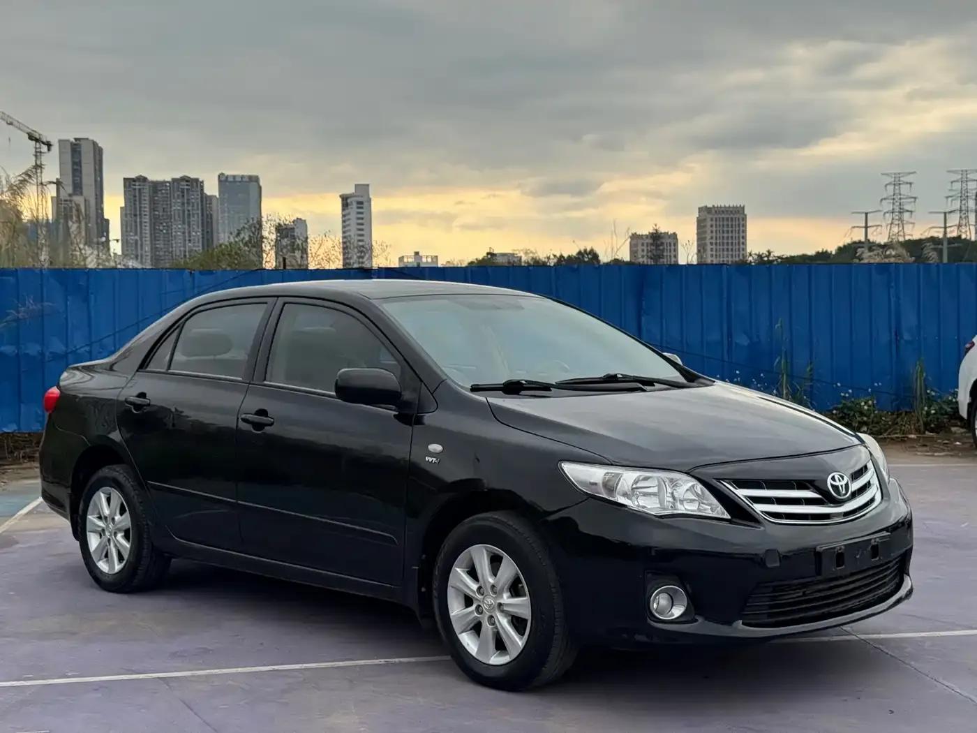 2012 Toyota Corolla Premium Edition 1.6L Automatic GL — миниатюра 3
