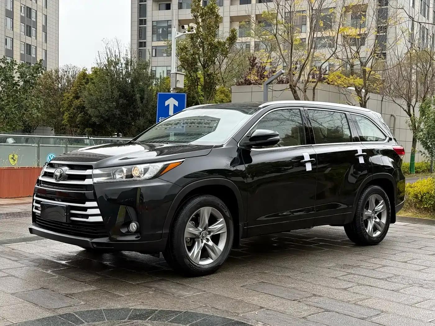 2018 Toyota Highlander 2.0T AWD Luxury 7-seater (China VI Emission Standard) — миниатюра 1