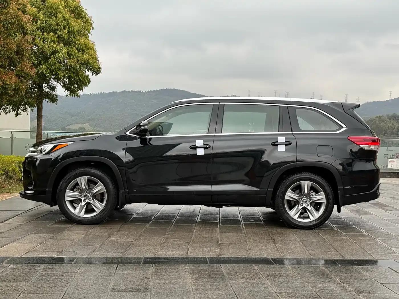 2018 Toyota Highlander 2.0T AWD Luxury 7-seater (China VI Emission Standard) — миниатюра 34