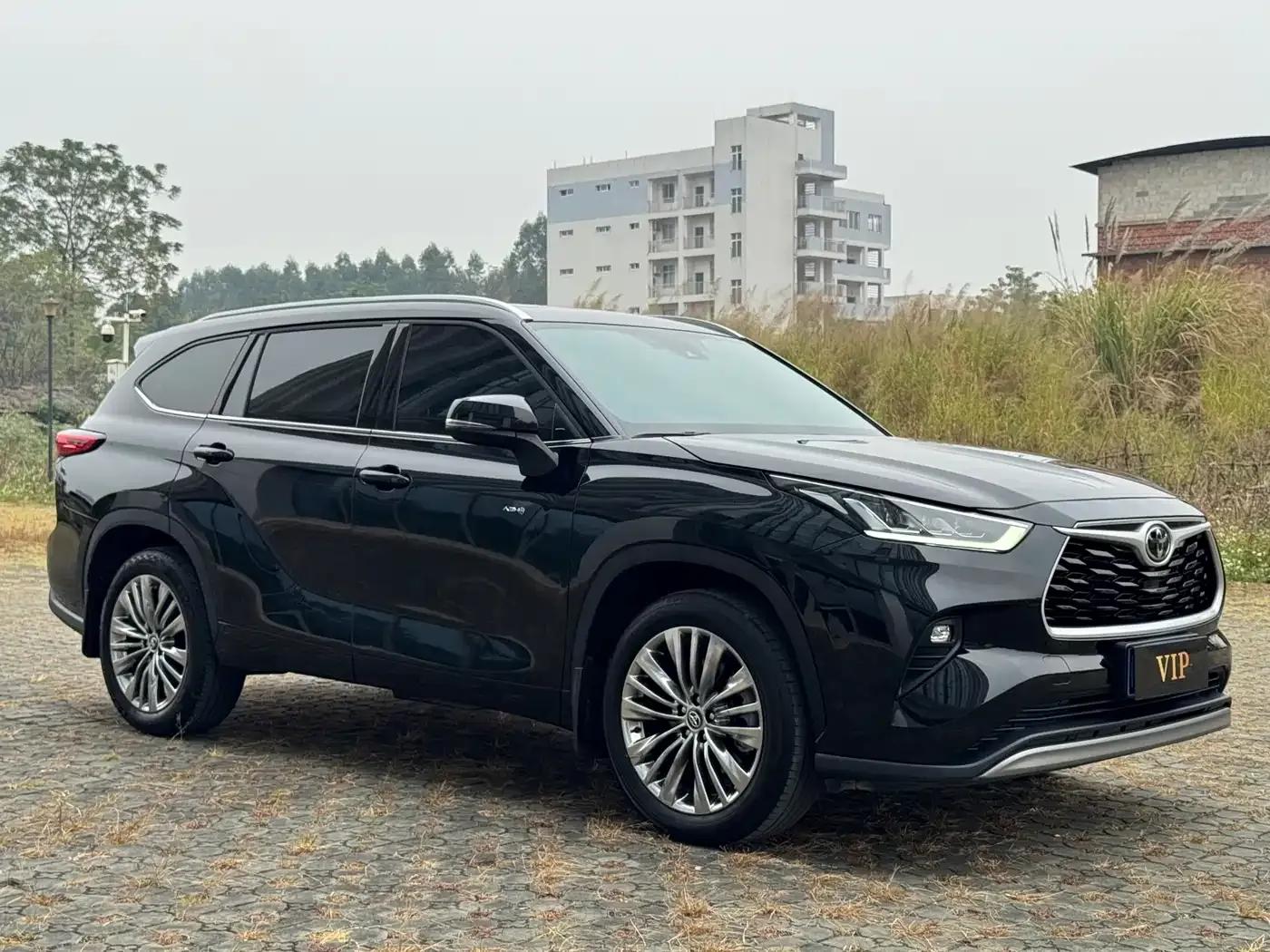 2024 Toyota Highlander 2.5L Intelligent Hybrid Dual-Motor Two-Wheel Drive Luxury Edition 7-Seater — миниатюра 3