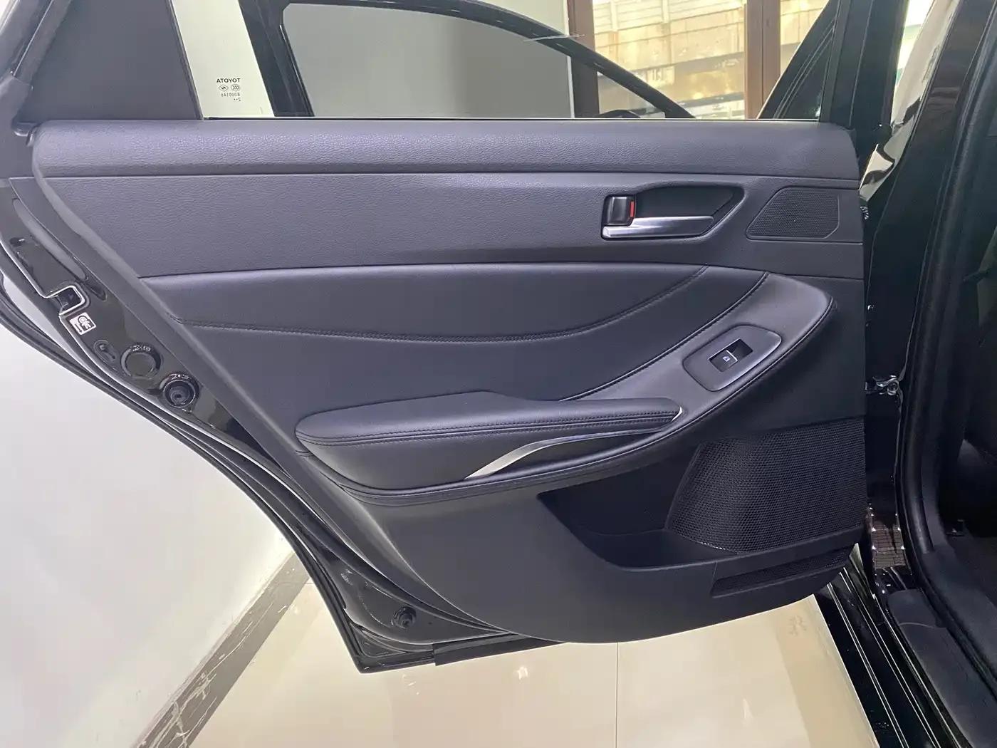 2023 Toyota Avalon 2.5L Luxury Edition — миниатюра 13