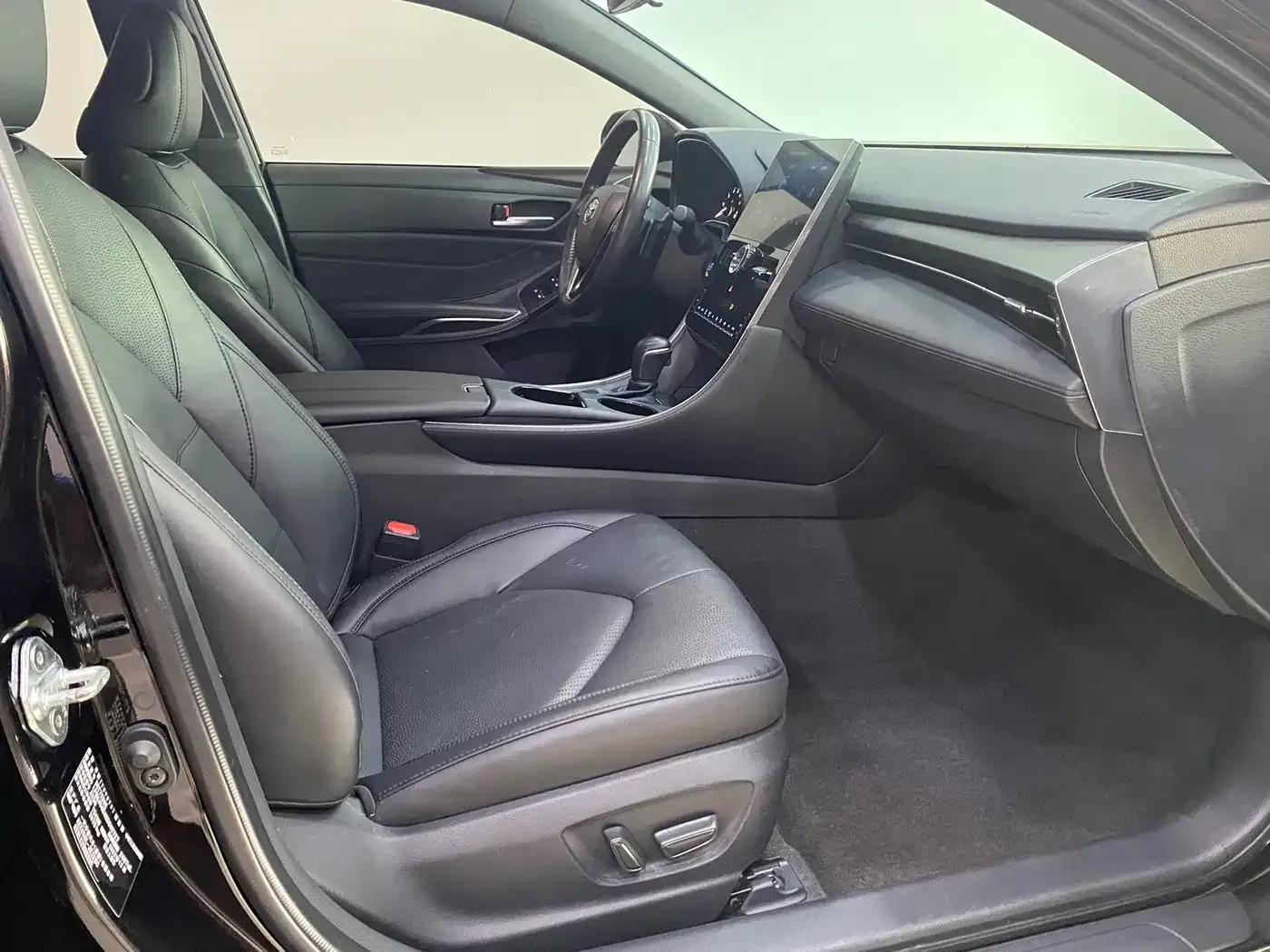 2023 Toyota Avalon 2.5L Luxury Edition — миниатюра 17