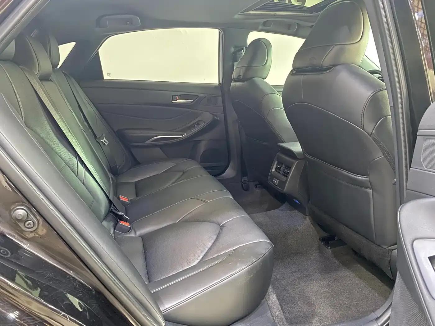 2023 Toyota Avalon 2.5L Luxury Edition — миниатюра 18