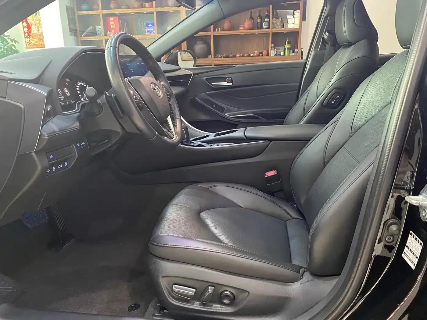 2023 Toyota Avalon 2.5L Luxury Edition — миниатюра 10