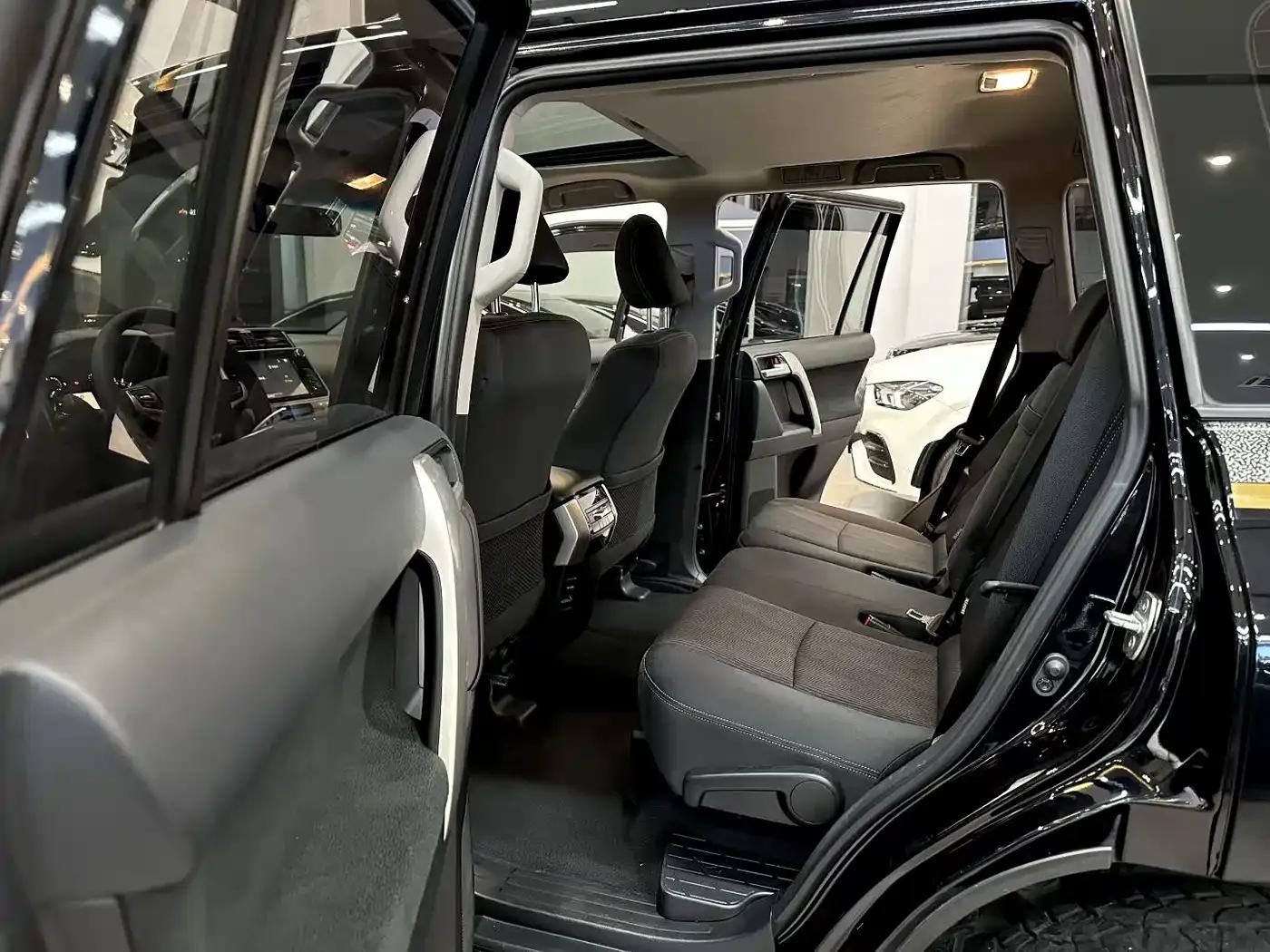 2018 Prado 3.5L Automatic TX — миниатюра 7