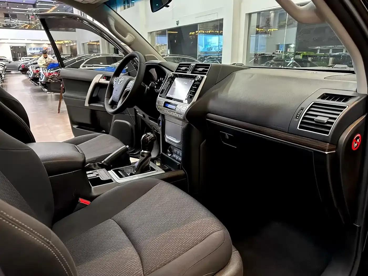 2018 Prado 3.5L Automatic TX — миниатюра 8