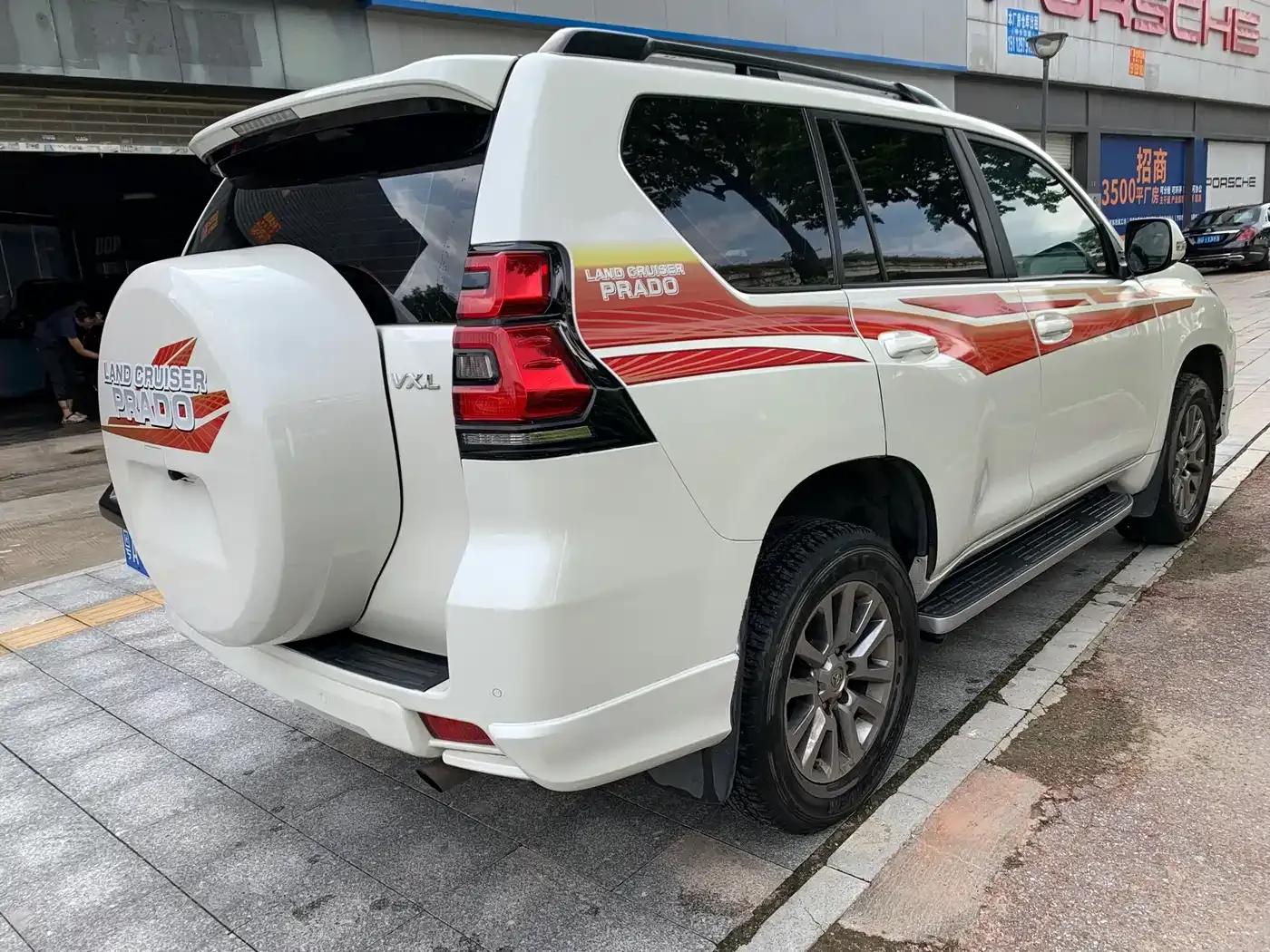 2019 Prado 3.5L Automatic TX-L Premium Edition with Rear-mounted Spare Tire — миниатюра 7