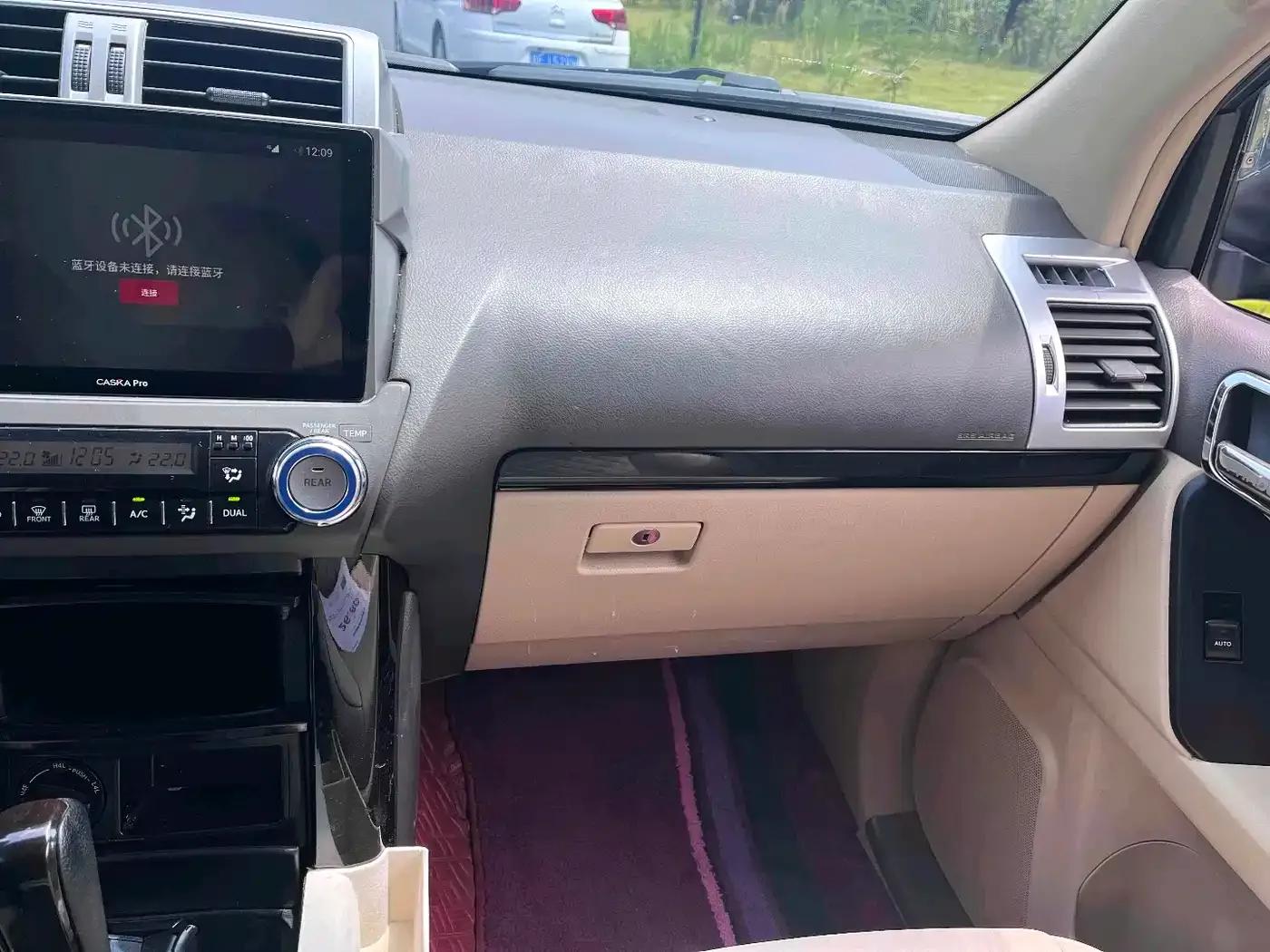 2014 Prado Imported Model 2.7L Automatic Luxury Edition — миниатюра 9