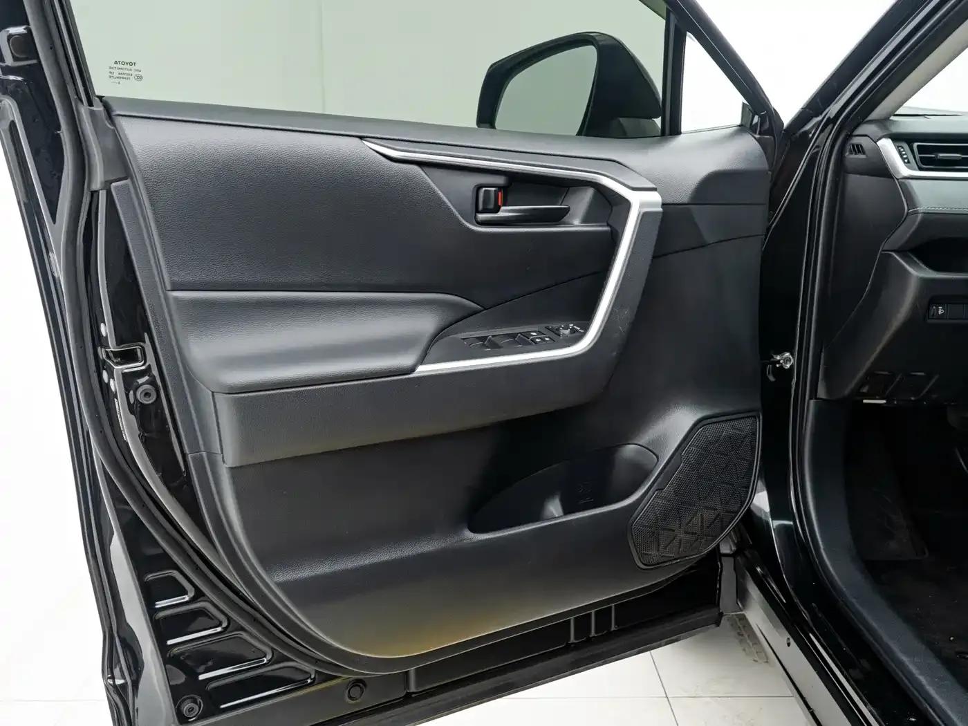 2023 Toyota Highlander 2.0L CVT 2WD Leading Edition — миниатюра 14
