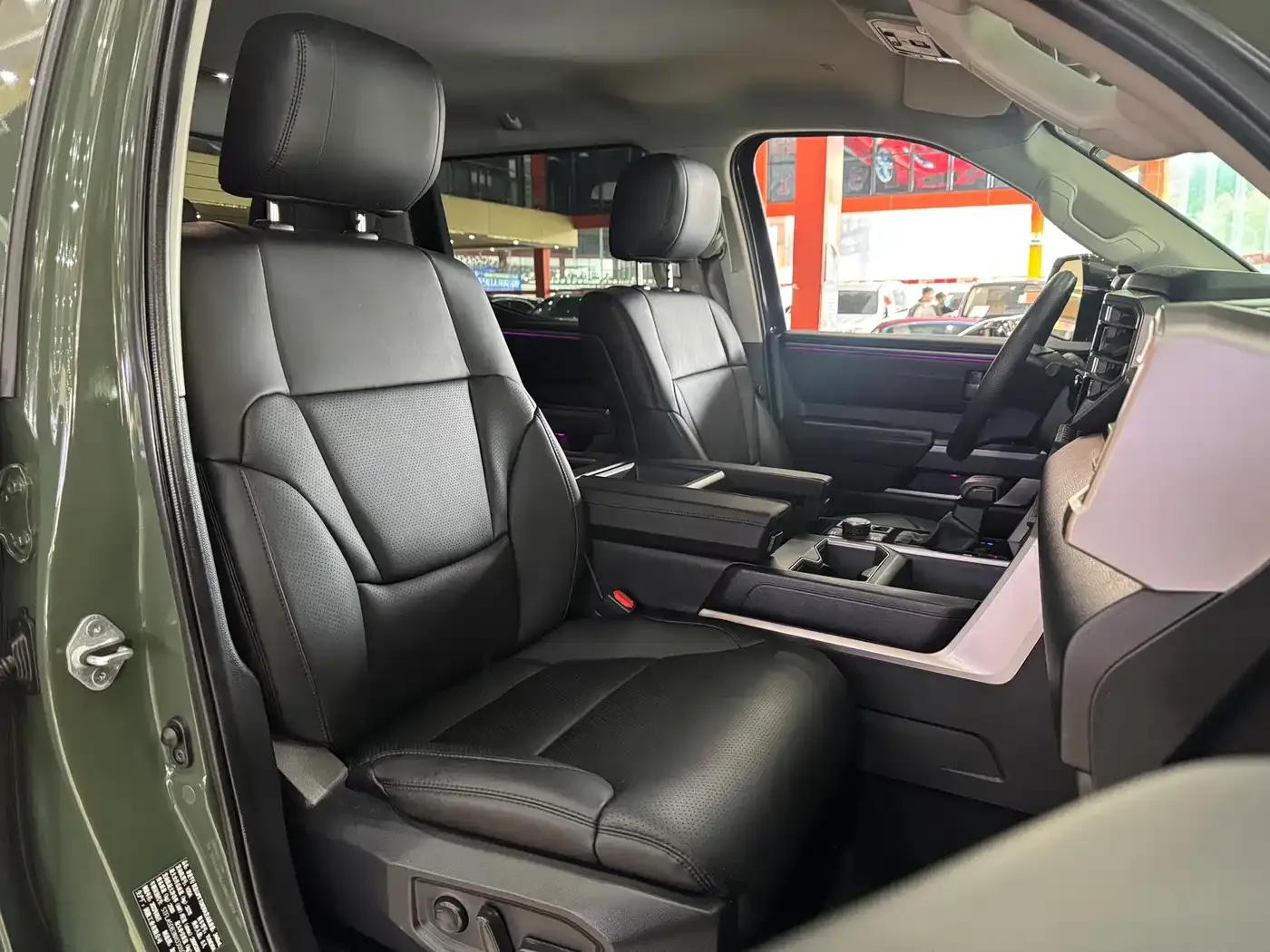 2023 Tundra 3.5T Automatic — миниатюра 14