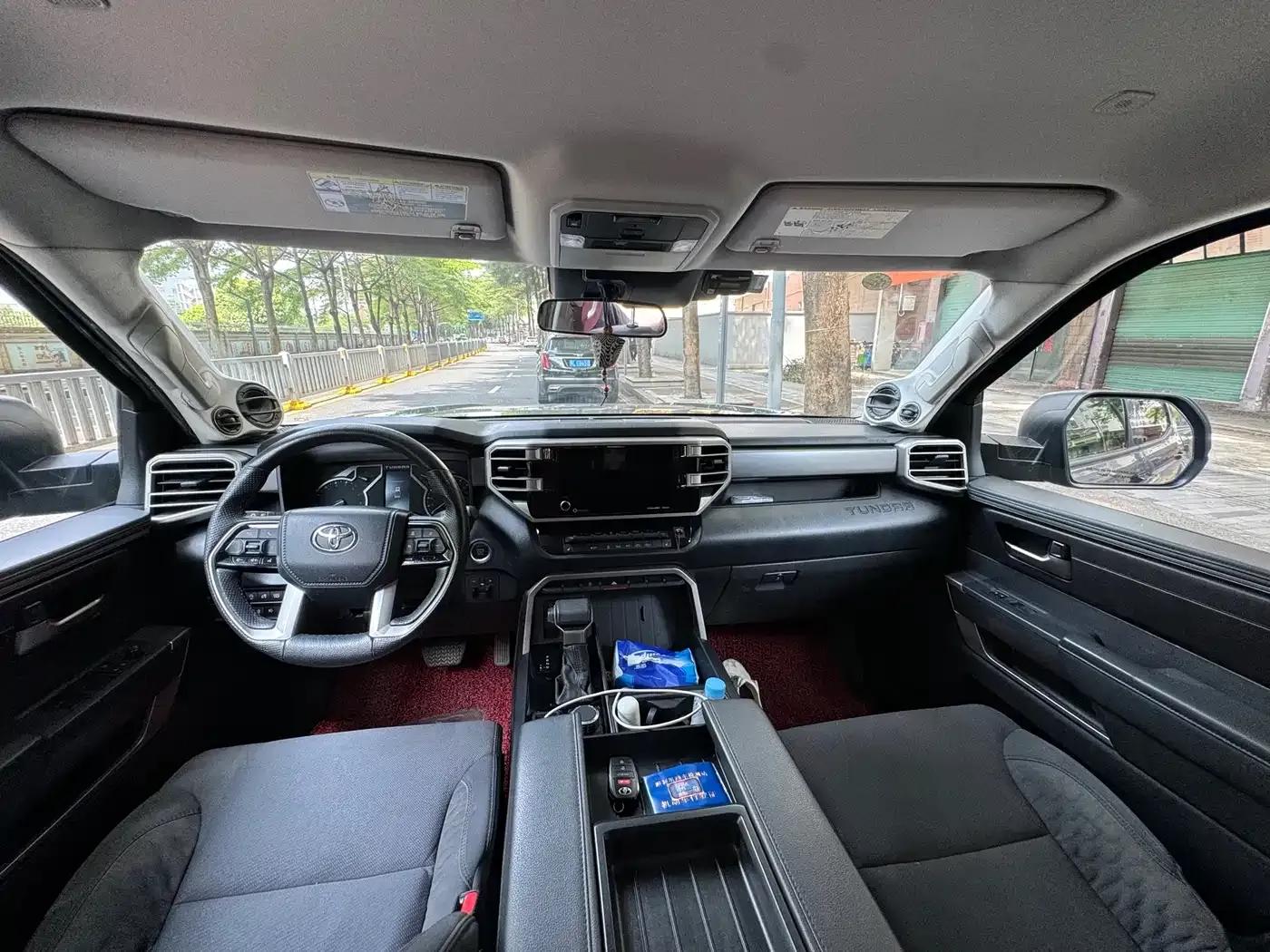 2022 Tundra 3.5T US Spec — миниатюра 6
