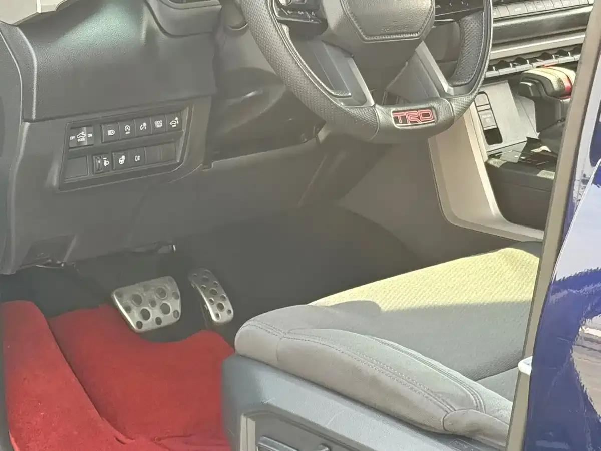 2023 Tundra 3.5T Automatic — миниатюра 9
