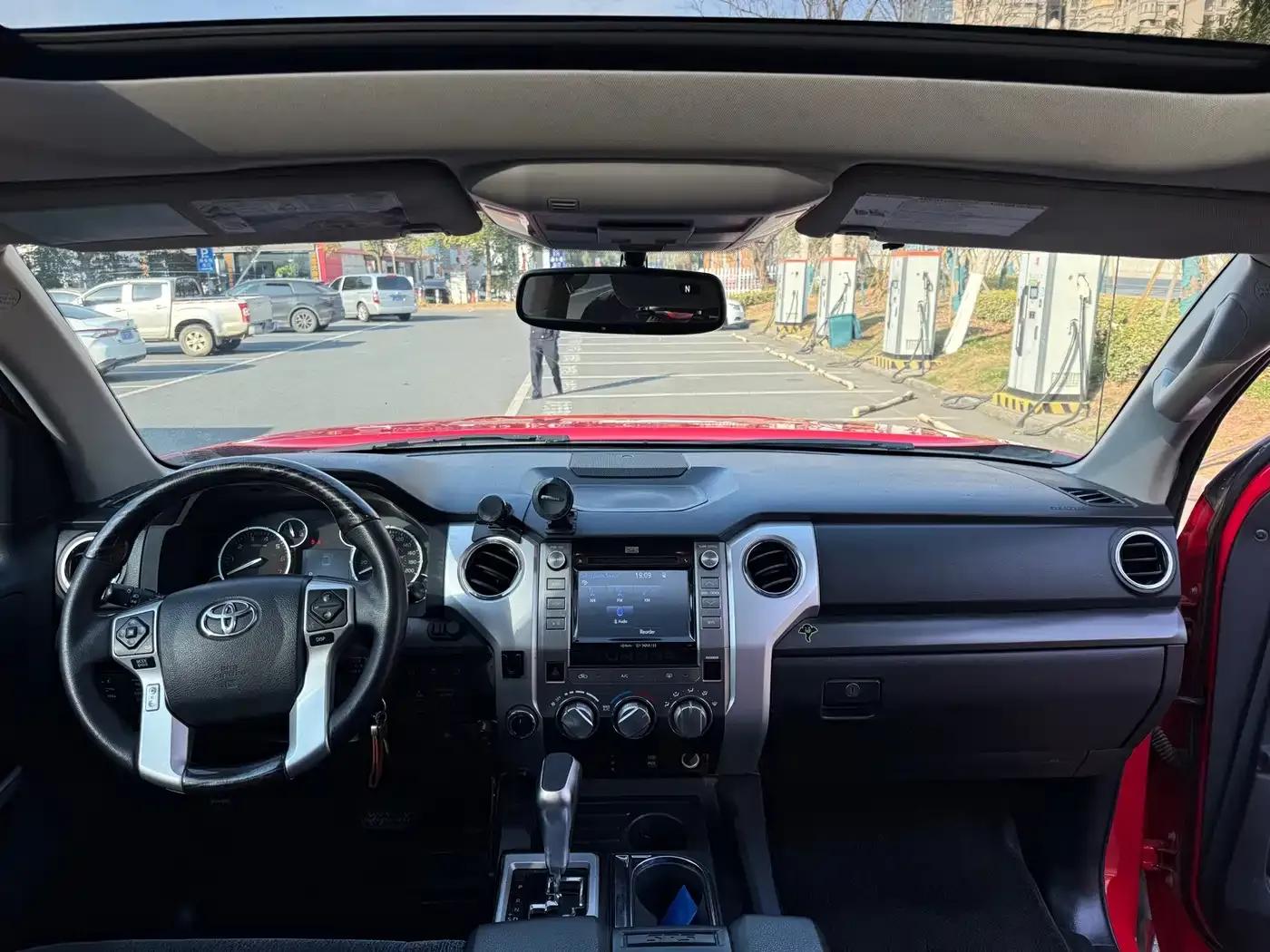2014 Tundra 5.7L TRD Pro — миниатюра 8
