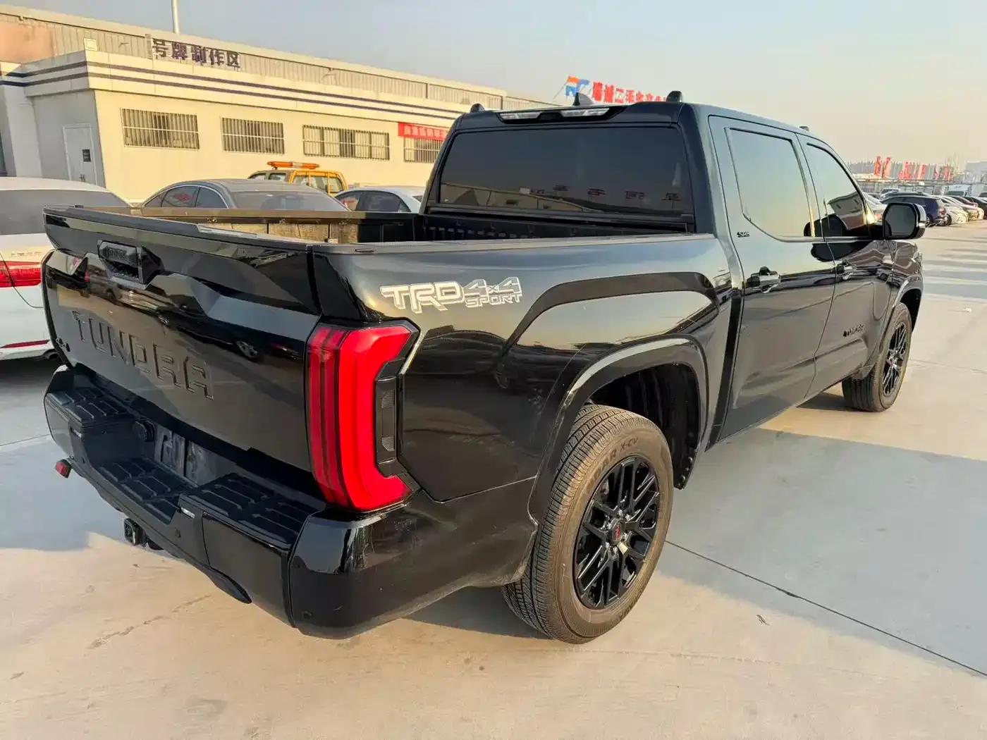 2023 Tundra 3.5T US Spec — миниатюра 10