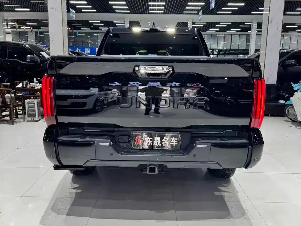 2023 Tundra 3.5T US Spec — миниатюра 8