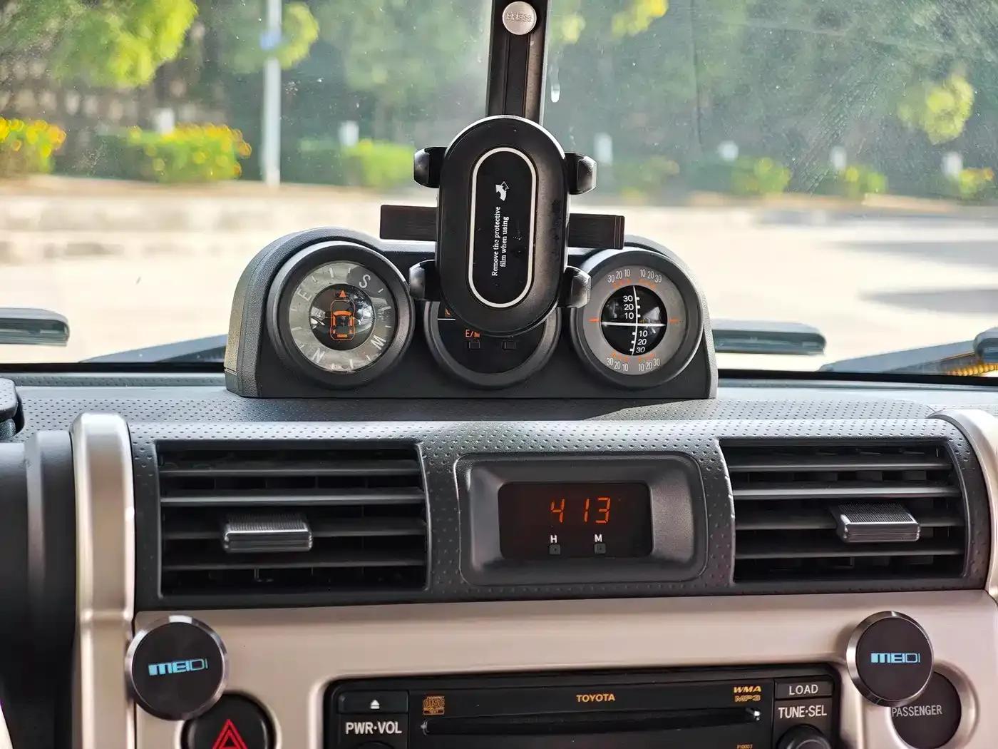 2019 FJ Cruiser 4.0L Middle East Edition — миниатюра 14
