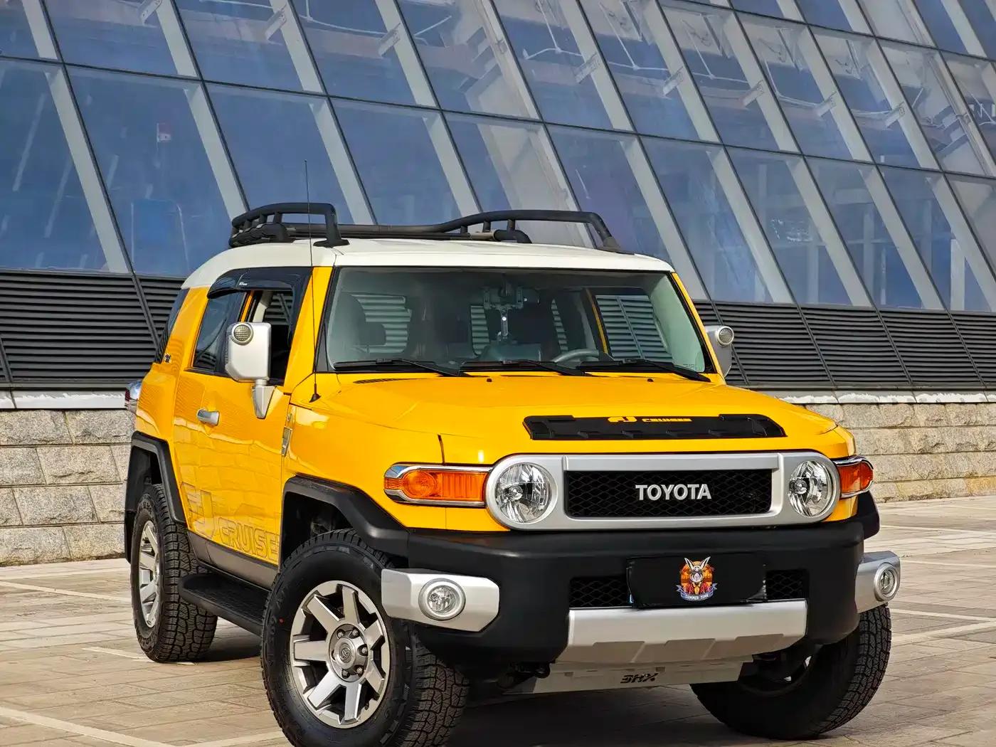 2019 FJ Cruiser 4.0L Middle East Edition — миниатюра 3