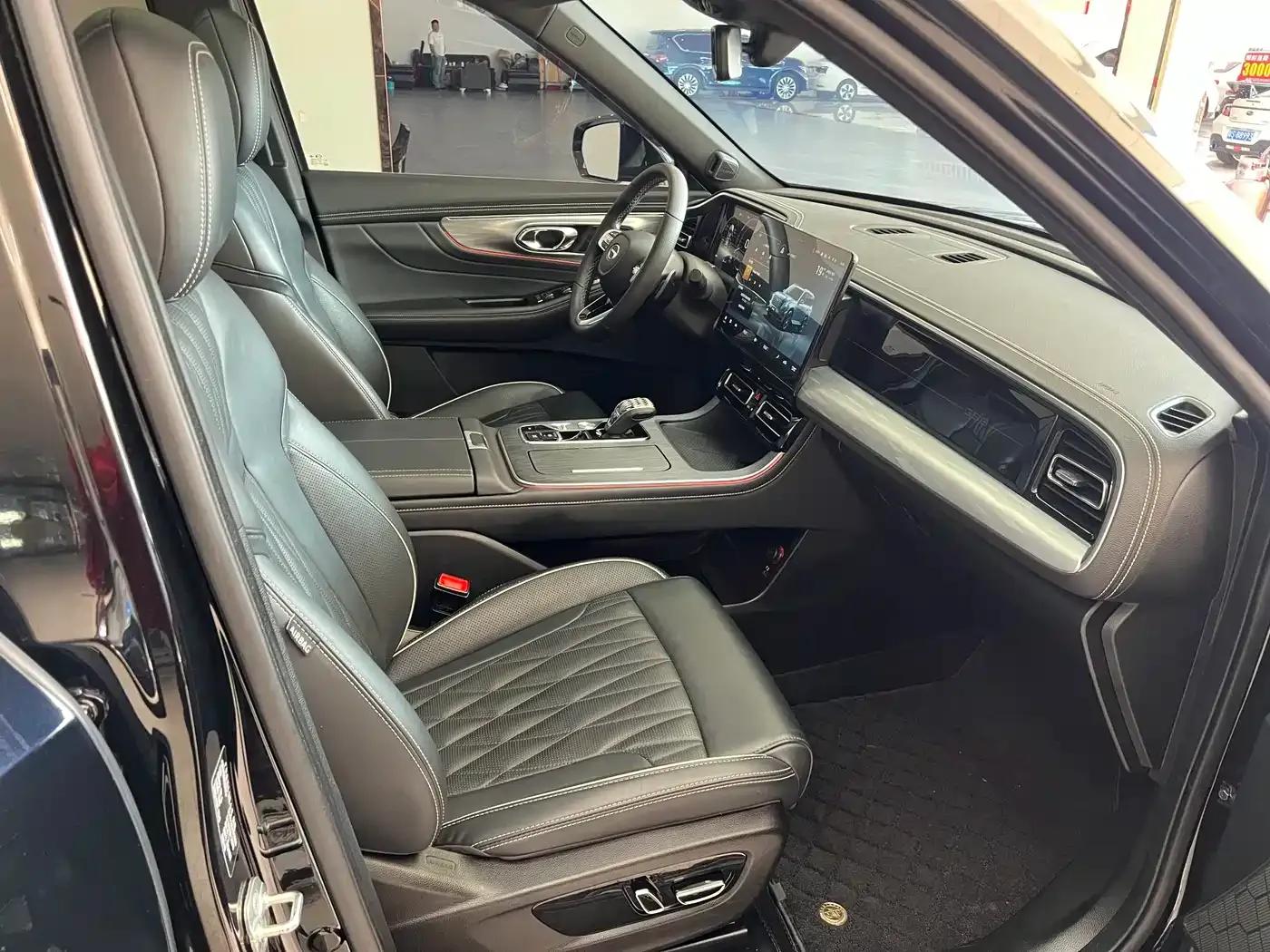 Trumpchi GS8 2022 Navigator Series 2.0TGDI 2WD Luxury Intelligent Connected Edition (7-seater) — миниатюра 11